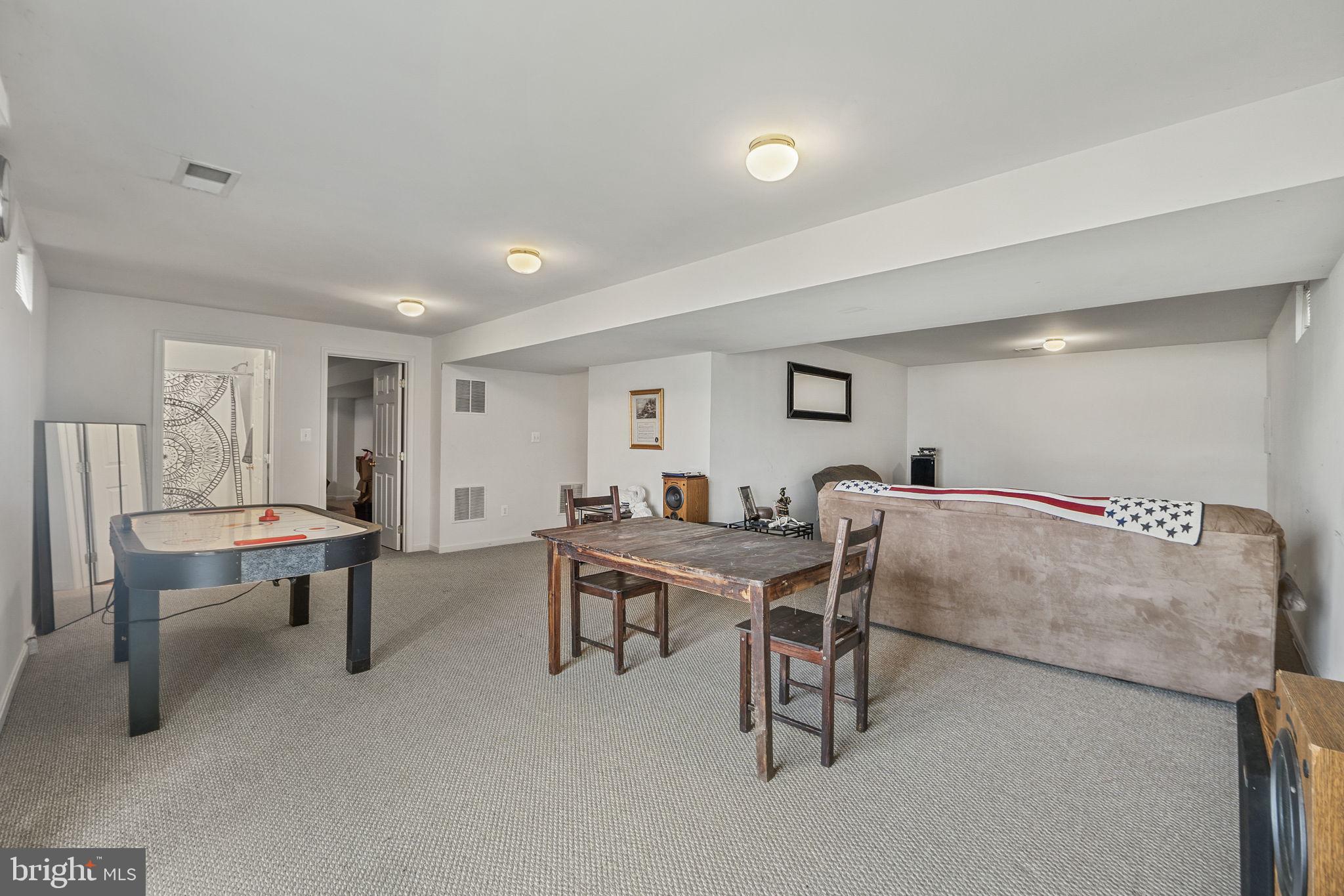 CHANDLERS GLEN - Residential