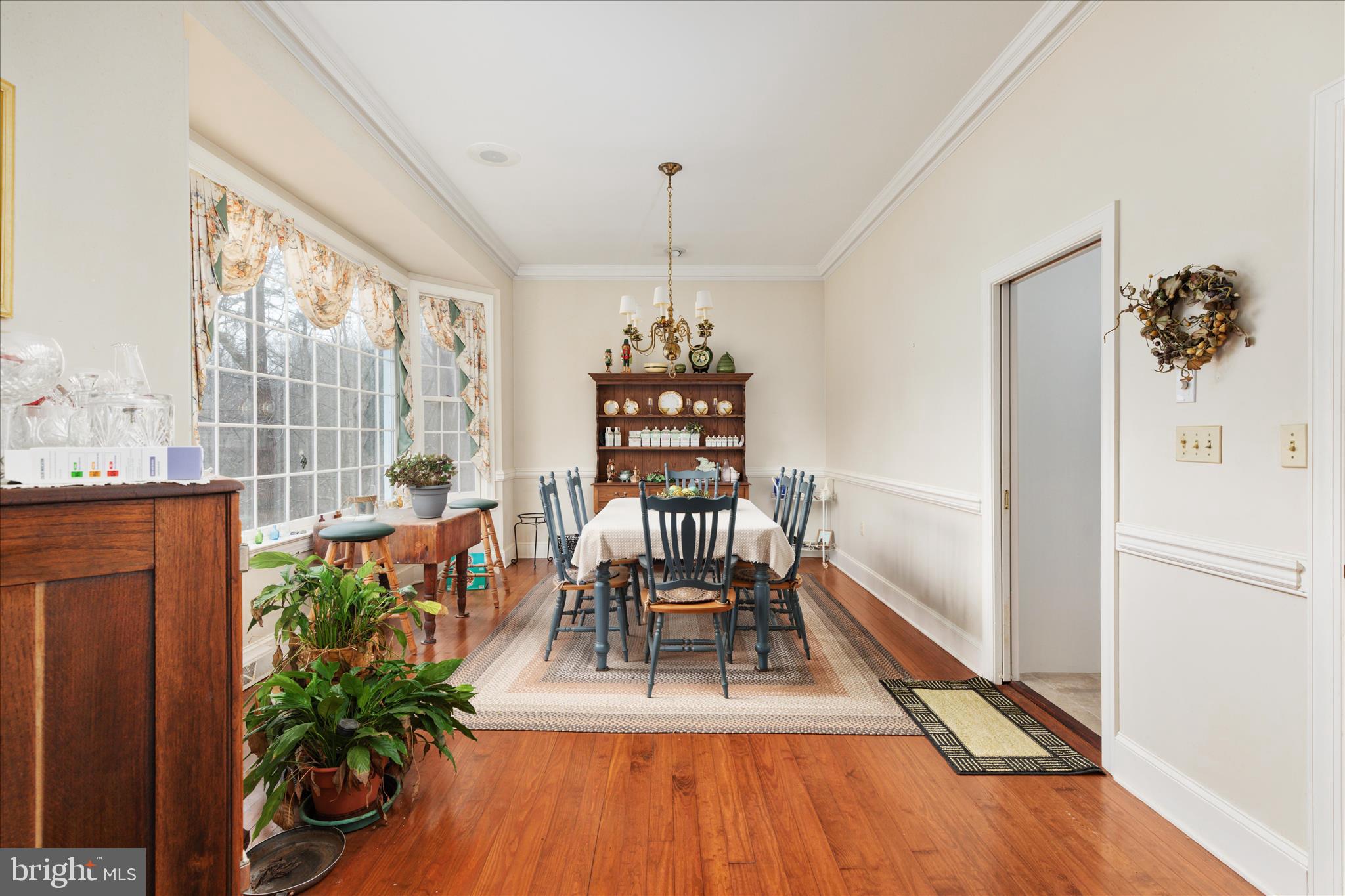 SPRING HOLLOW ESTATES - Residential