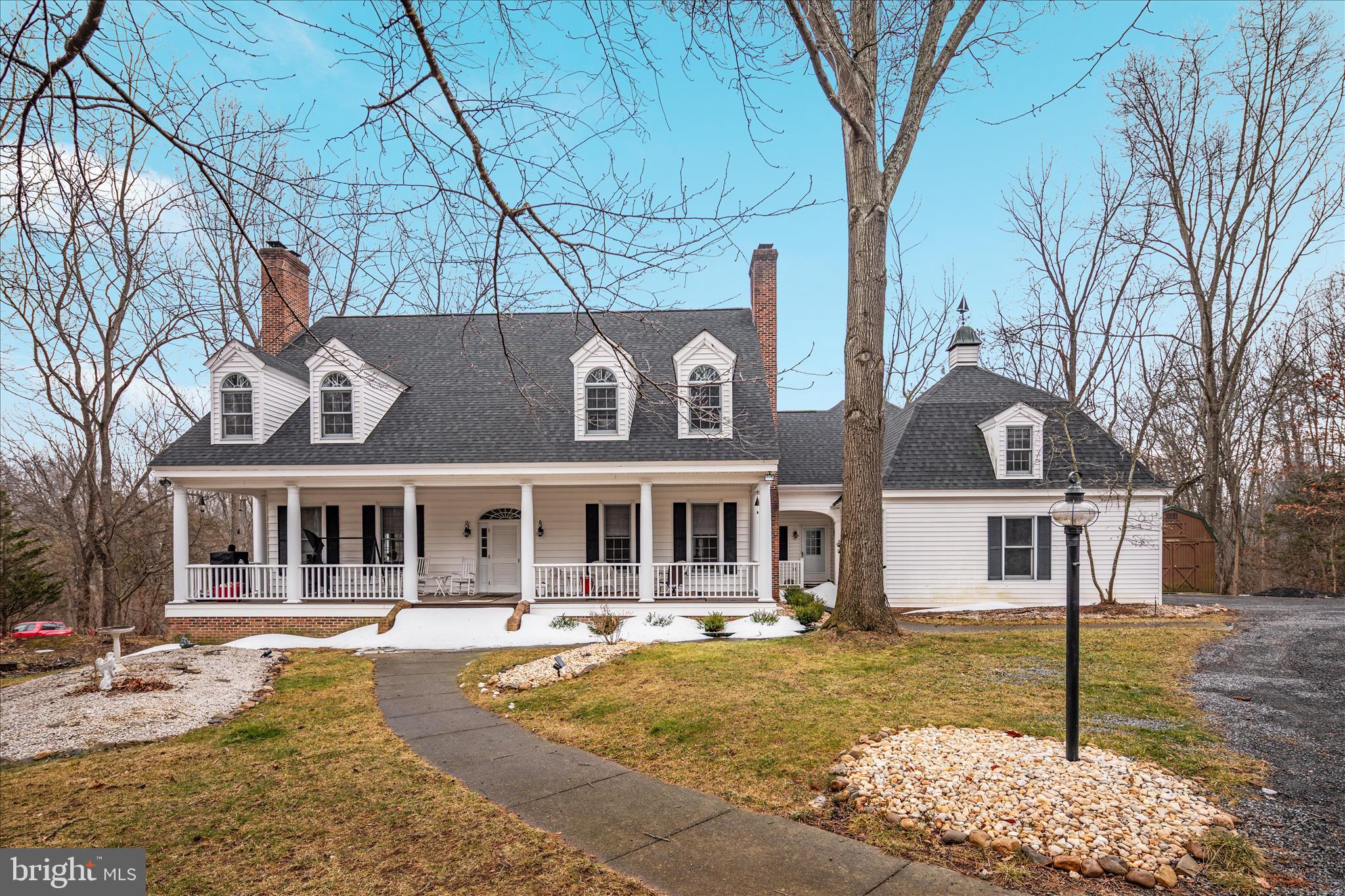 SPRING HOLLOW ESTATES - Residential