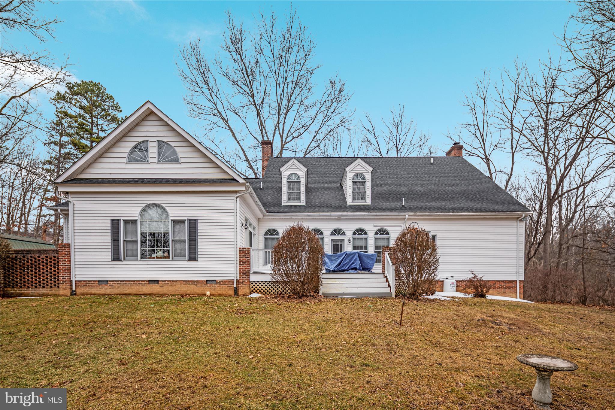 SPRING HOLLOW ESTATES - Residential