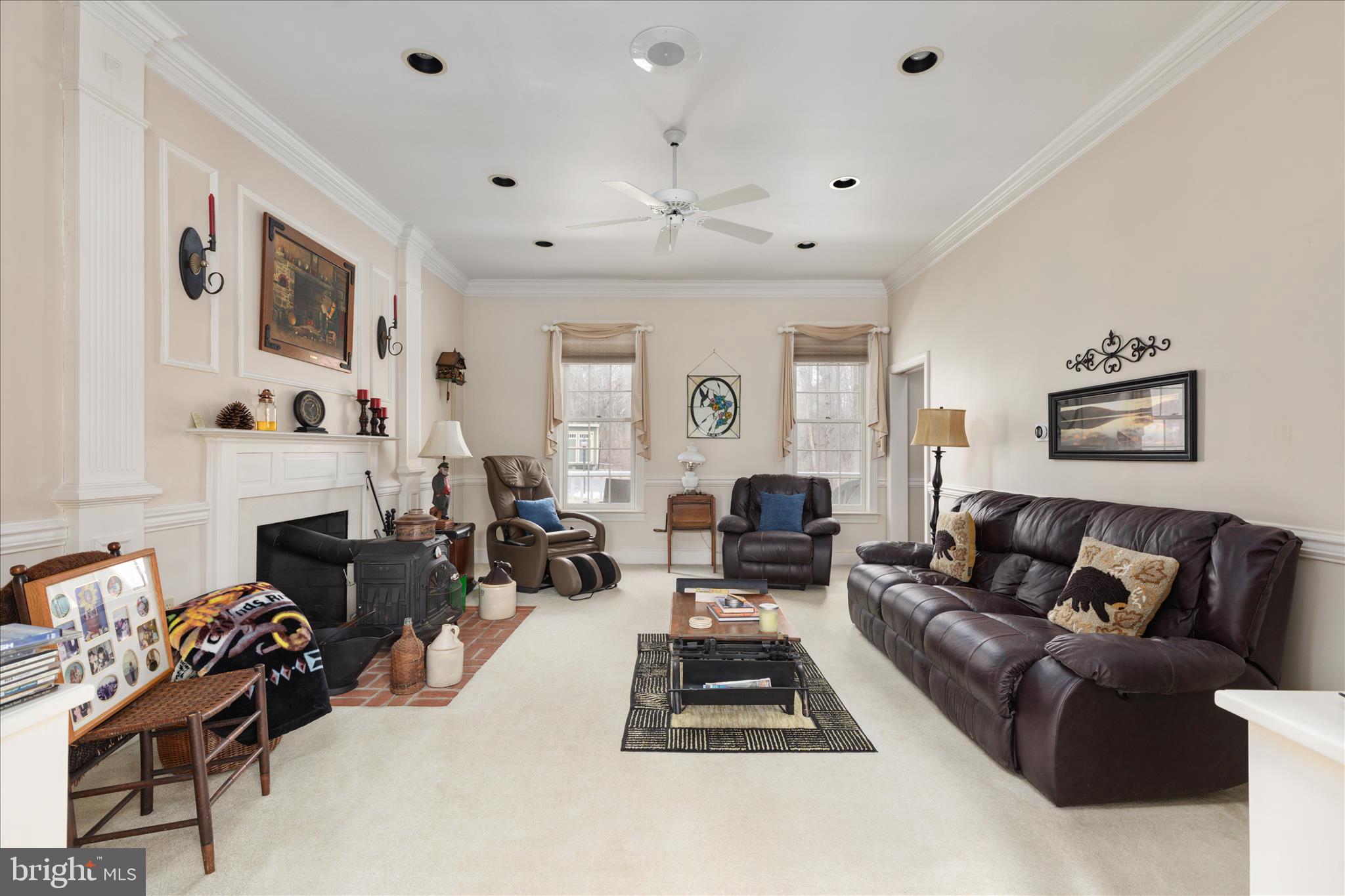 SPRING HOLLOW ESTATES - Residential