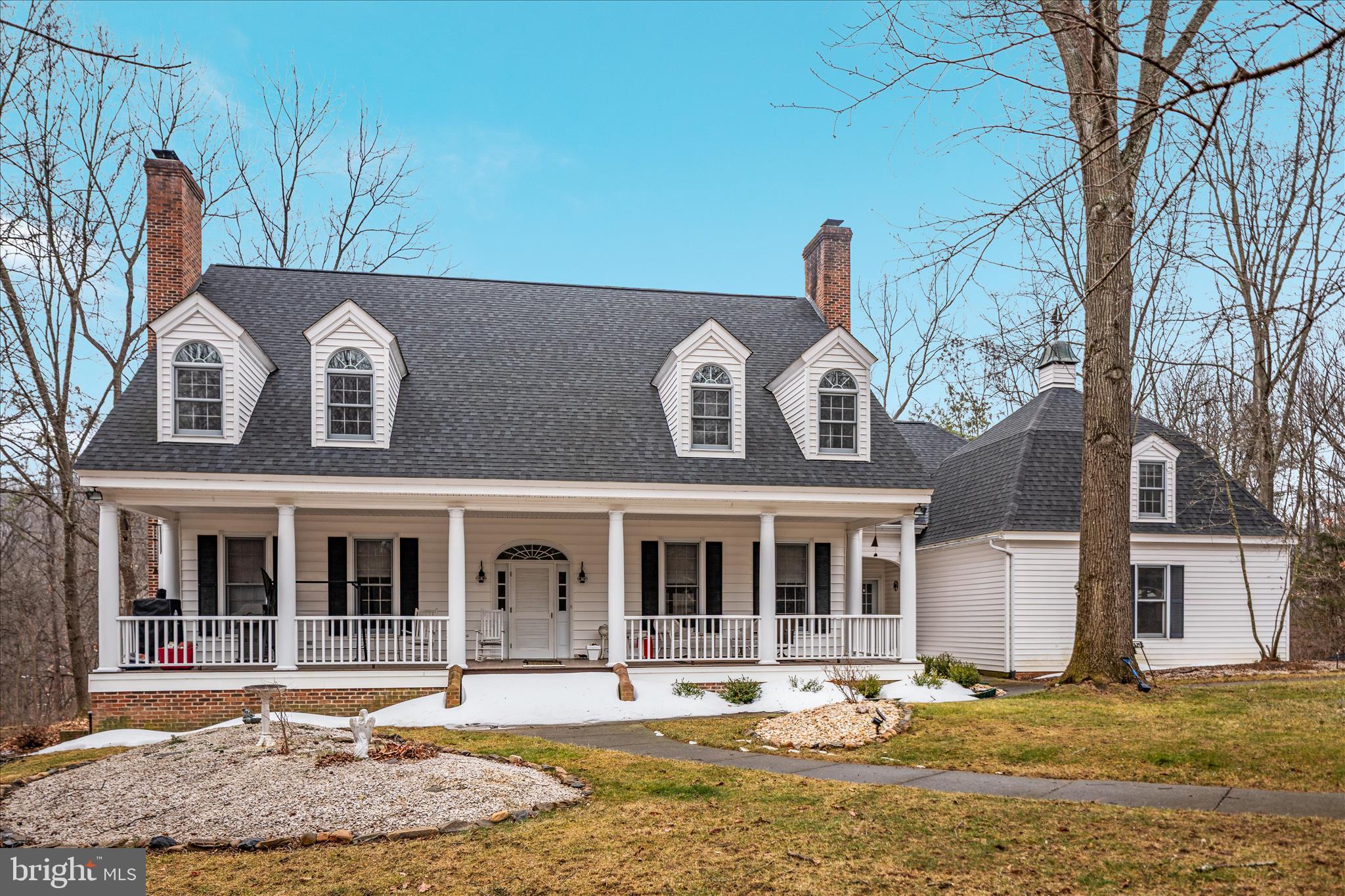 SPRING HOLLOW ESTATES - Residential