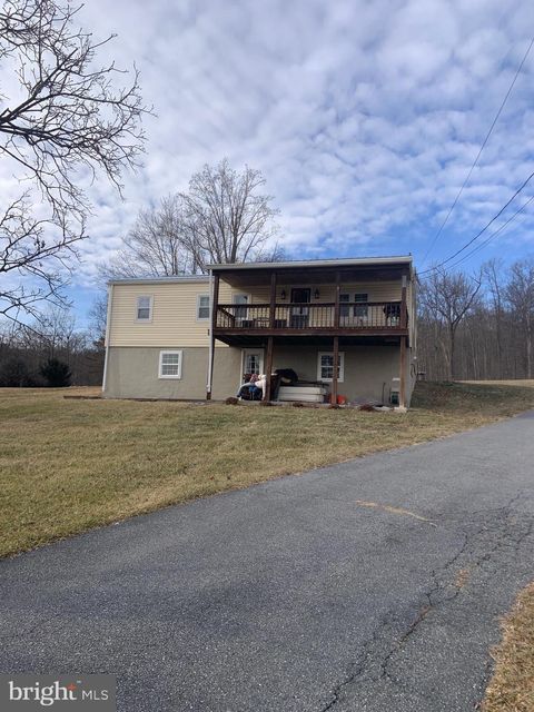 228 NOTCH ROAD DUNCANNON PA 17020
