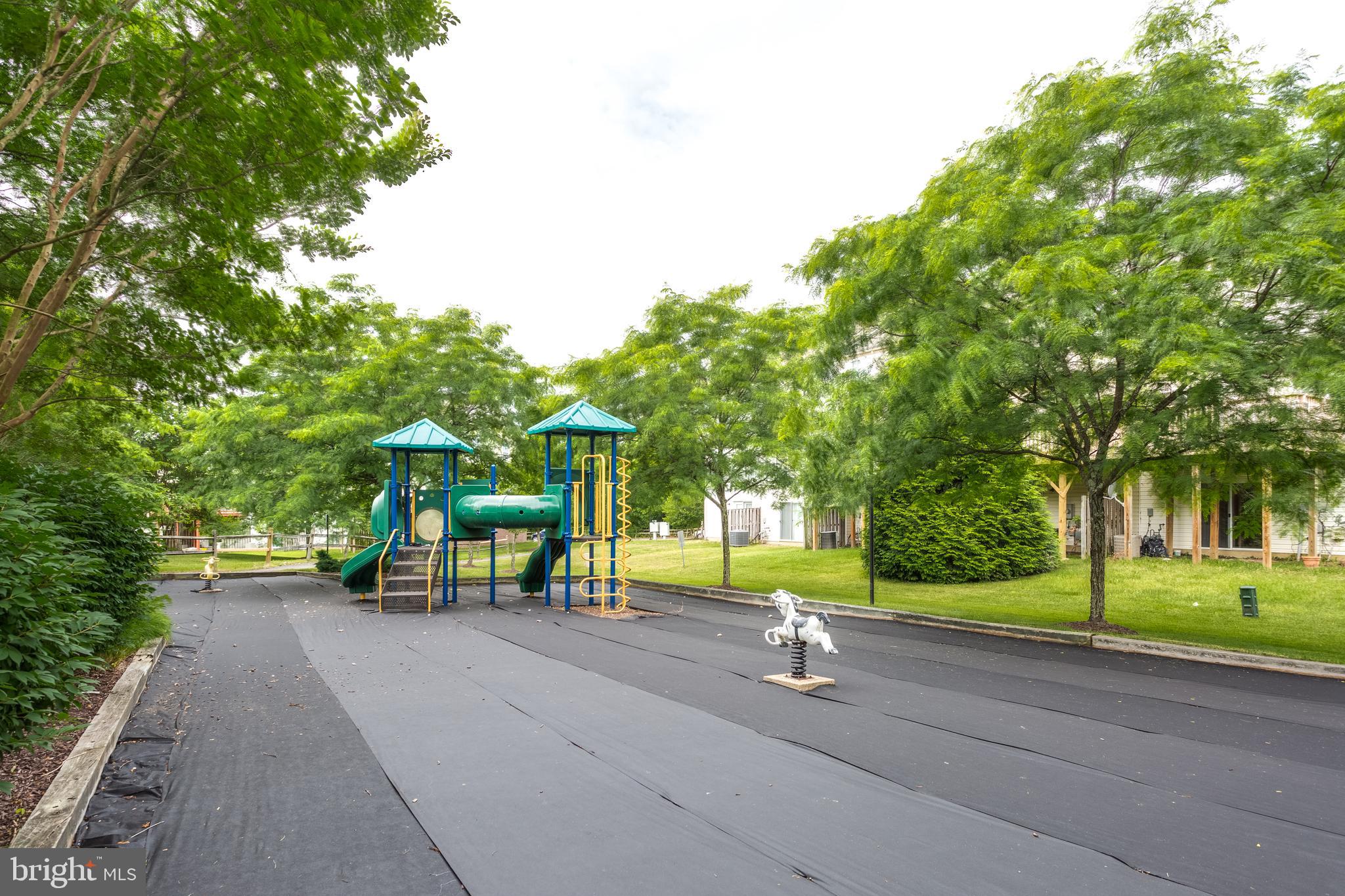 THE WOODYARD PLAT 1> - Residential