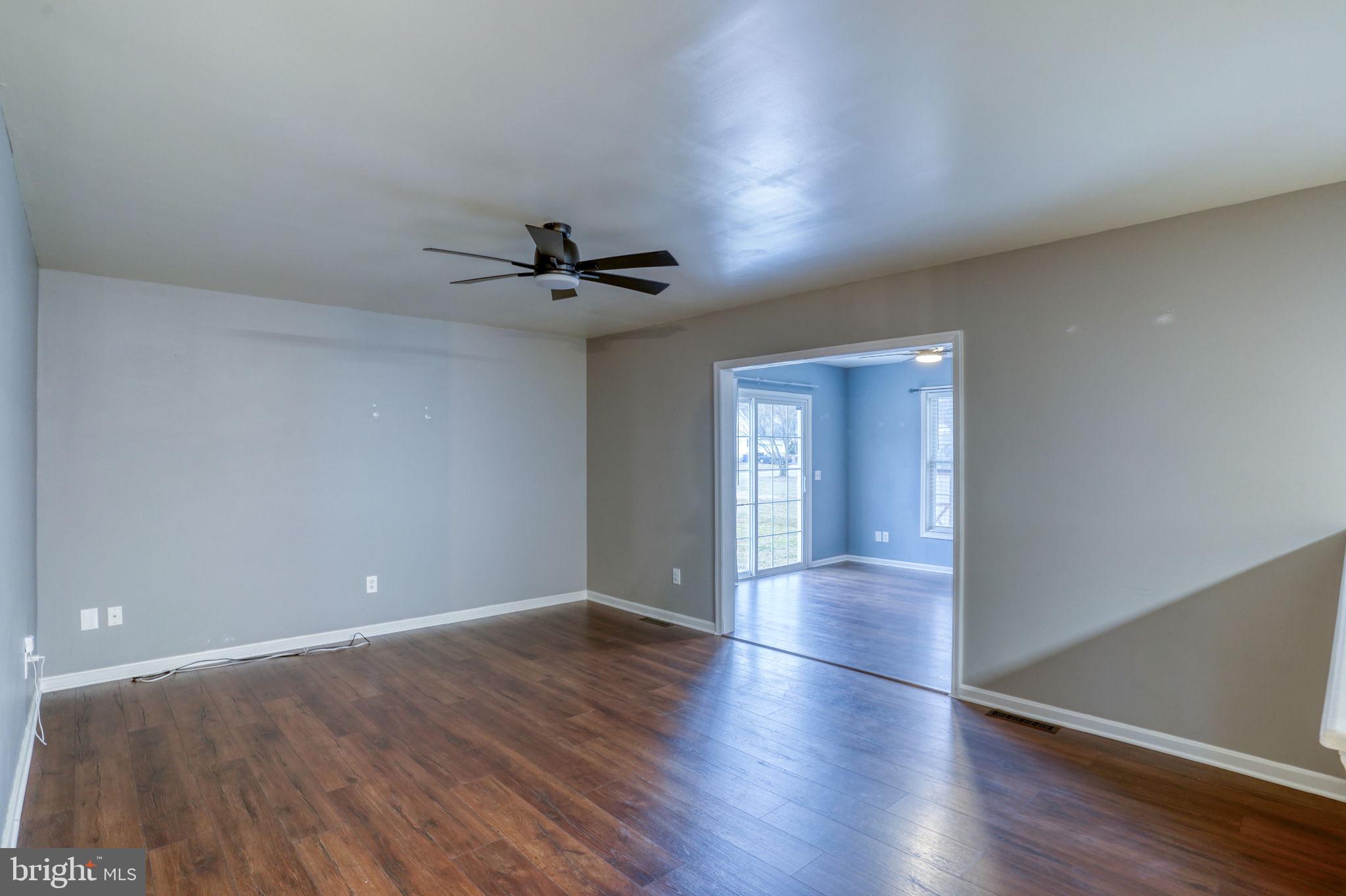 PLANTERS WOODS - Residential