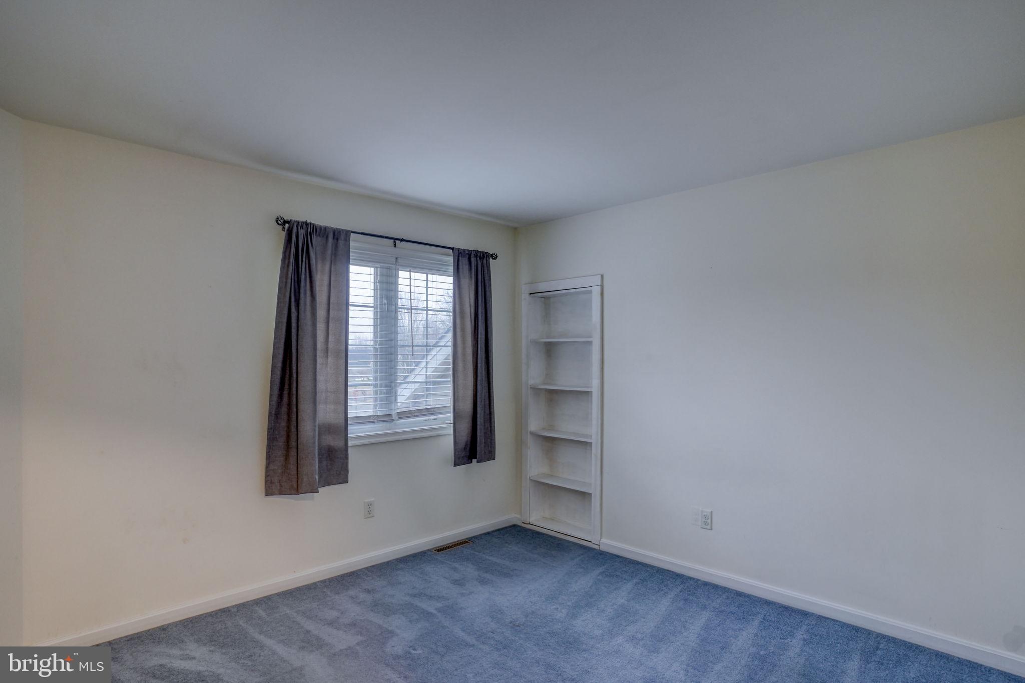 PLANTERS WOODS - Residential