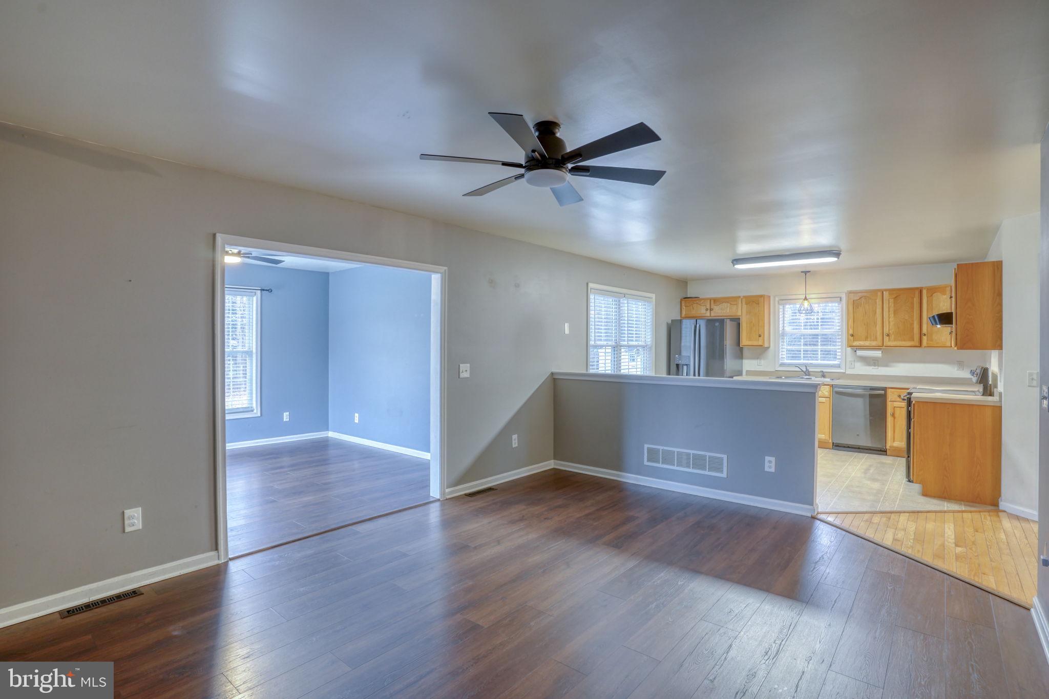 PLANTERS WOODS - Residential