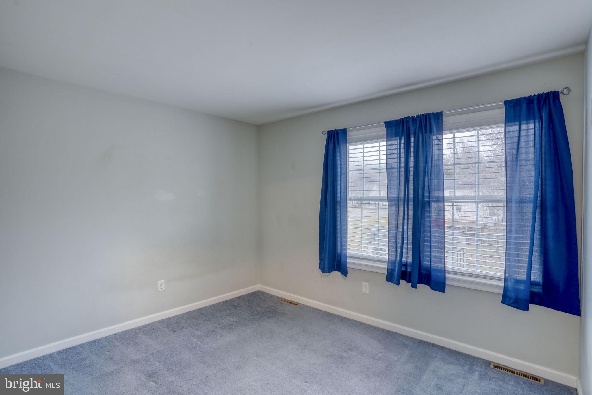 PLANTERS WOODS - Residential