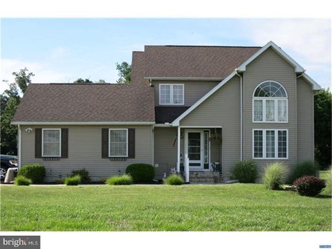 9 CANARY COURT DOVER DE 19904