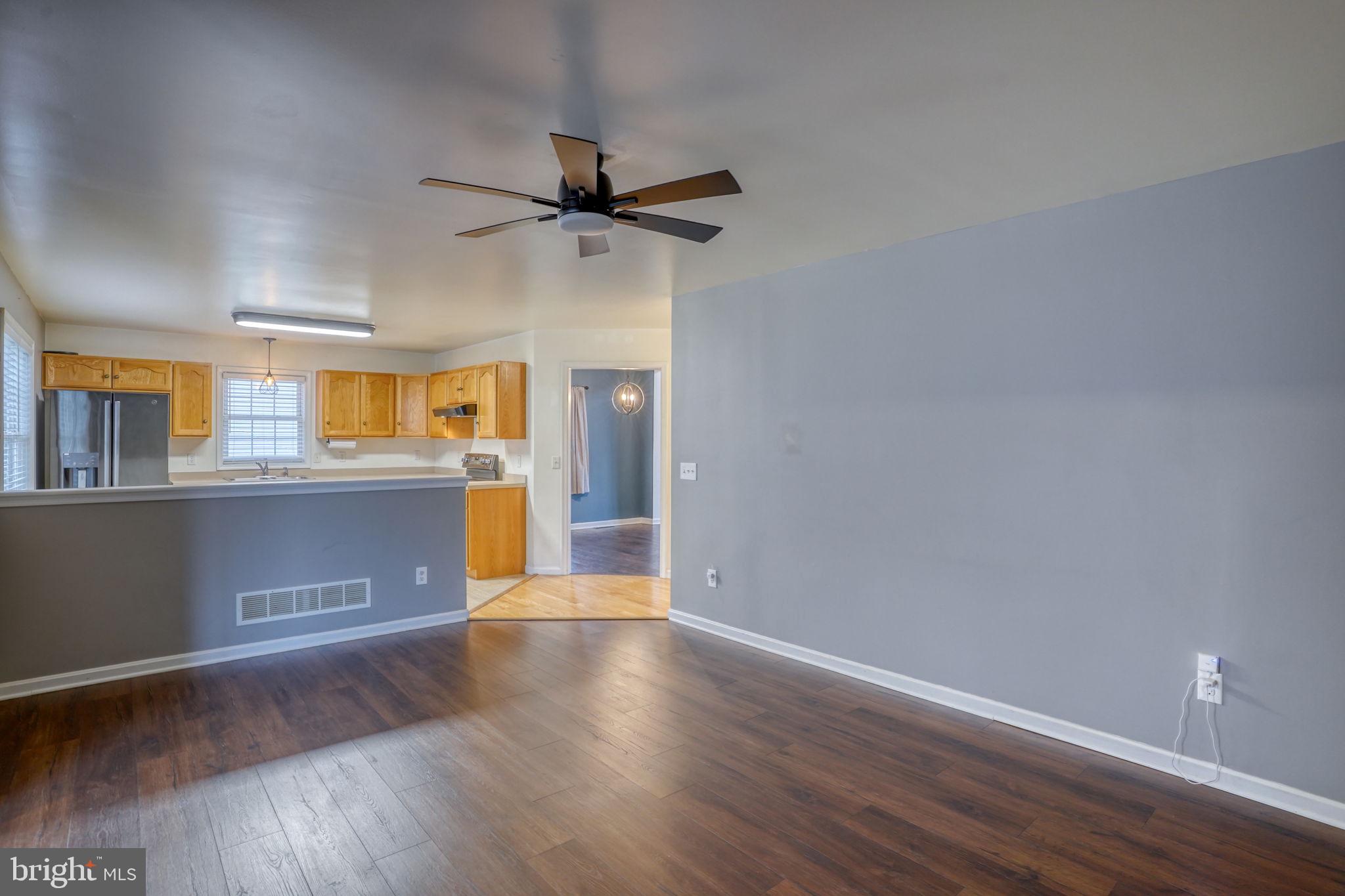 PLANTERS WOODS - Residential