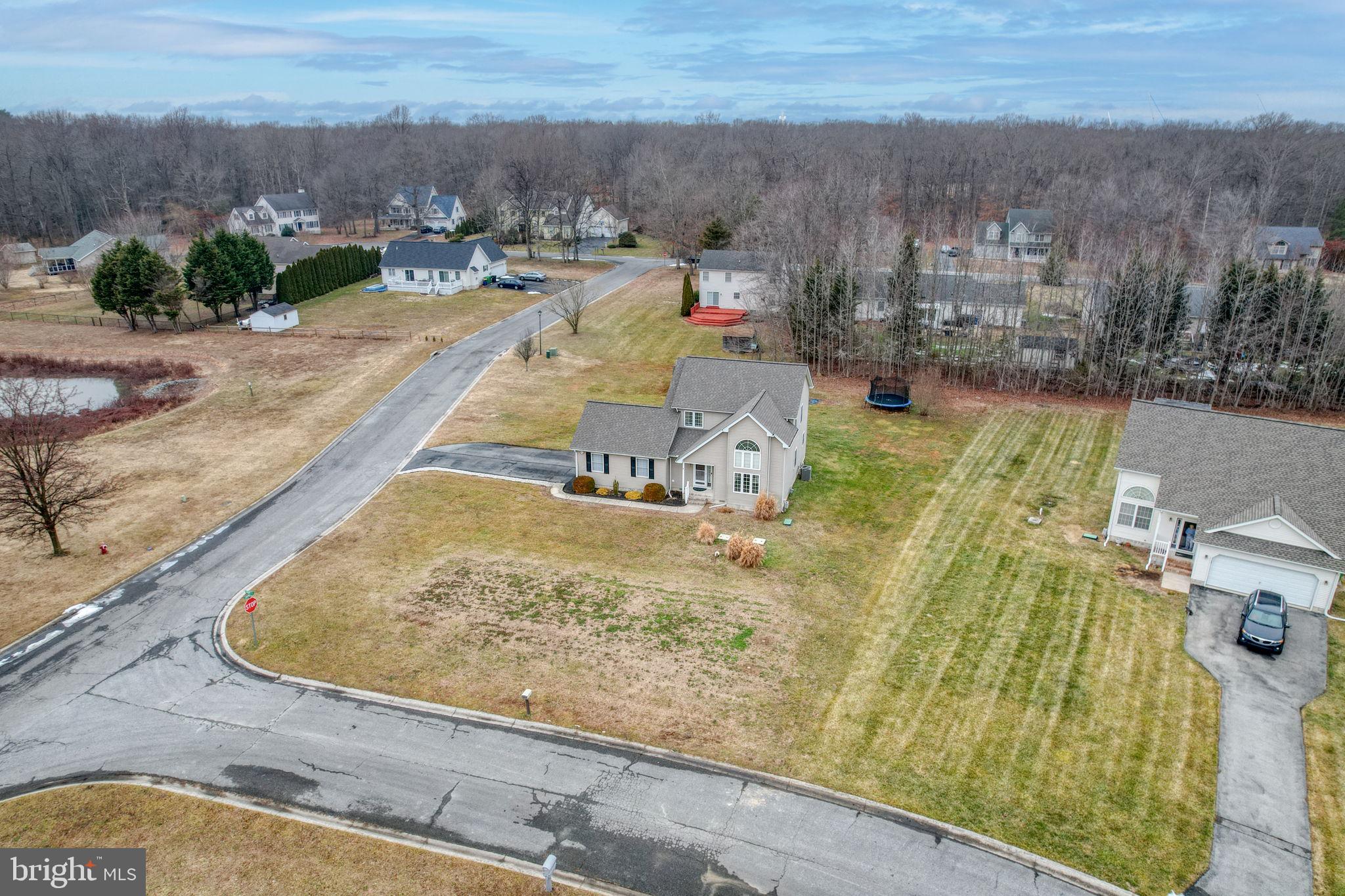 PLANTERS WOODS - Residential