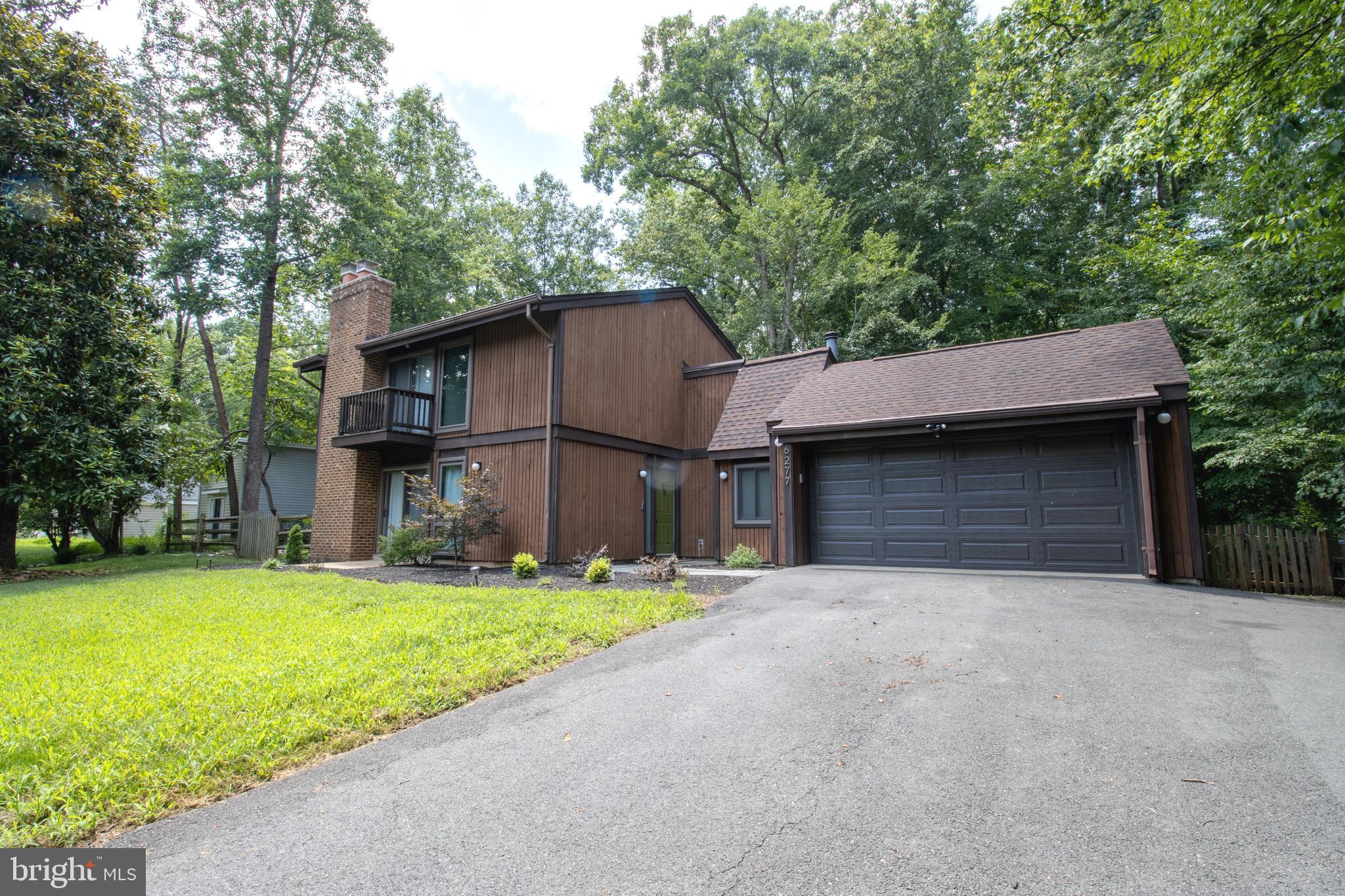 🌲 Live Among the Trees in Occoquan Forest – Spacious Rental Now Available!
📍 3 BD | 2.5 BA | 2-Car Garage | Deck + Hot Tub | Fenced Yard | Wooded .5 Acre Lot
If you’ve been dreaming of living in one of Northern Virginia’s most peaceful and community-focused neighborhoods, this is your chance. This contemporary-style home in Occoquan Forest sits on a private, wooded half-acre lot with a fenced backyard, and it’s surrounded by friendly neighbors who truly make this community feel like home.
🛠️ The house is full of charm and comfort:
3 bedrooms, 2.5 bathrooms, including a primary suite with fireplace & walk-in closet, 2 fireplaces + a woodstove for cozy evenings. Updated kitchen with stainless steel appliances, granite countertops, and a brand-new refrigerator. New flooring on the upper level for a fresh, clean feel. Deck and private hot tub for enjoying the outdoors. Fenced backyard — perfect for pets, play, or gardening, 2-car garage and plenty of extra parking space in the driveway. Landscaping and pest control included in rent
🌳 Why You’ll Love Occoquan Forest? private river access for kayaking, fishing, or relaxing, nature trails, community pavilion, and gathering spaces. A welcoming, friendly community where neighbors look out for one another. A hidden gem in Manassas — peaceful, yet close to schools, shops, and commuting routes
This isn’t just a rental — it’s your opportunity to live in a place where people truly love where they live.