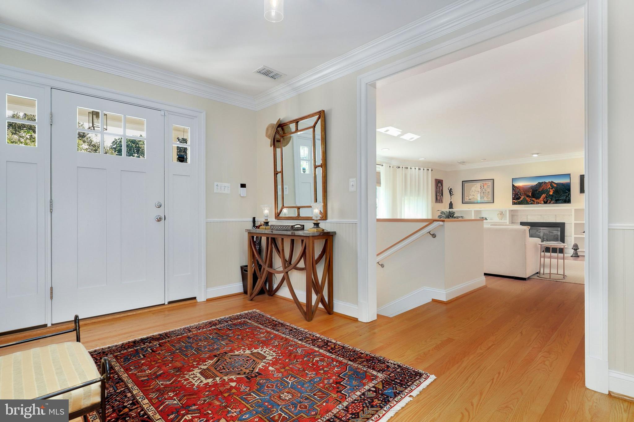 POTOMAC OUTSIDE - Residential