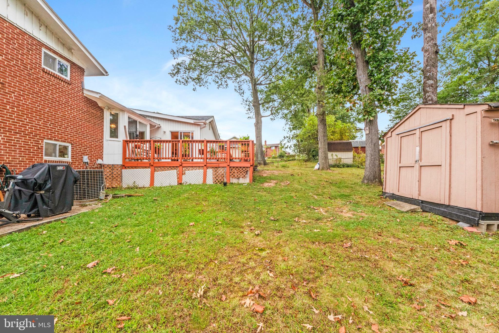 COLLEGE PARK ESTATES - Residential