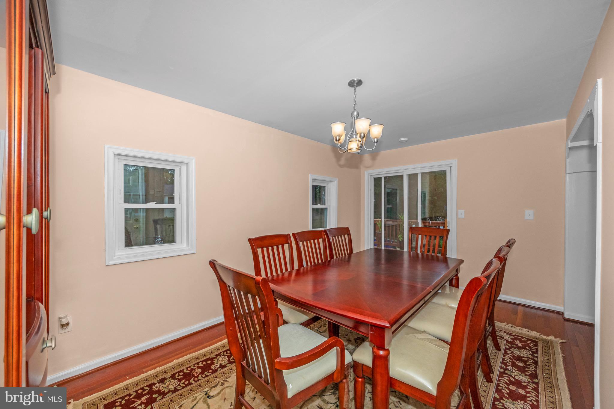 COLLEGE PARK ESTATES - Residential