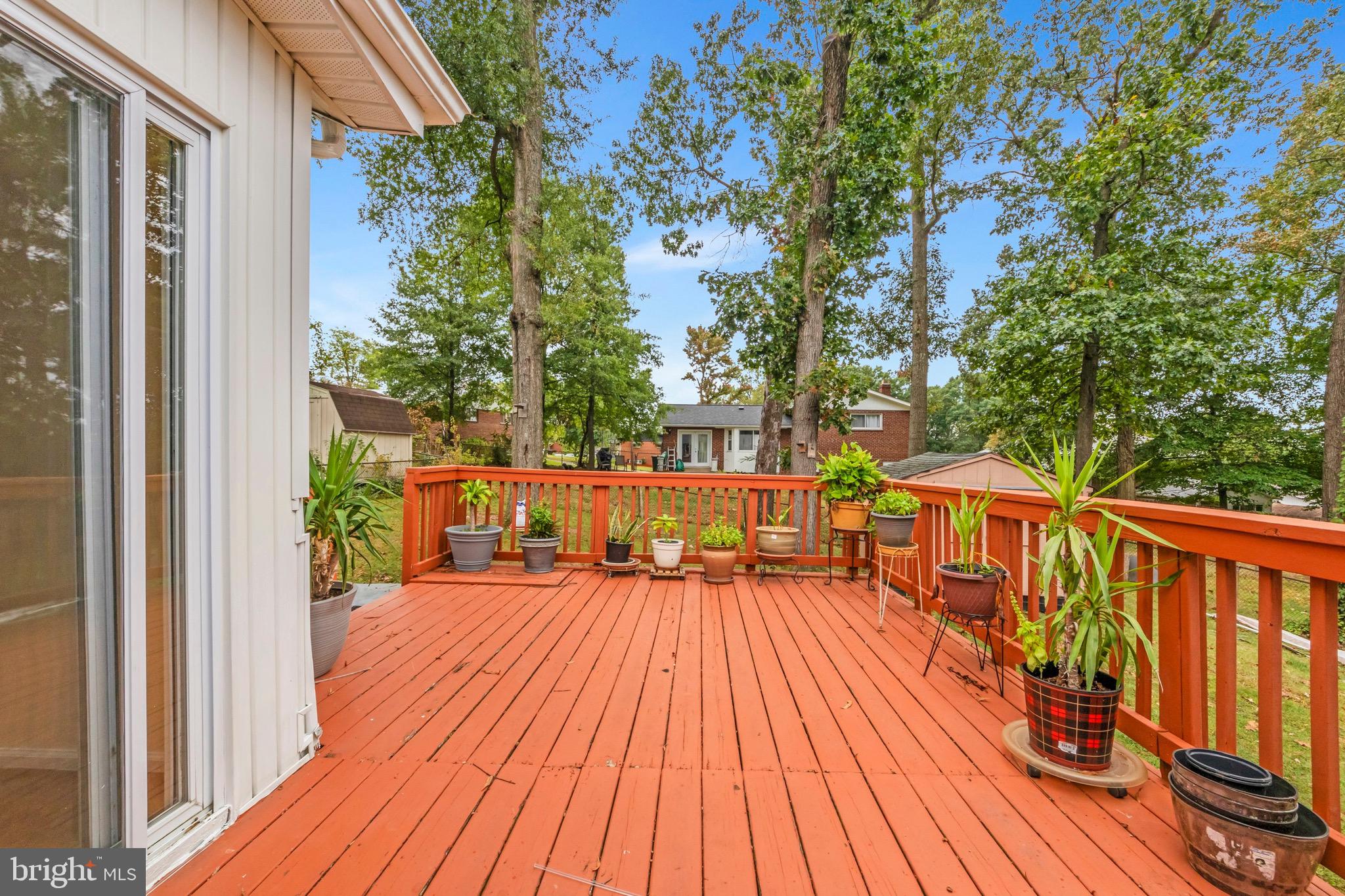 COLLEGE PARK ESTATES - Residential