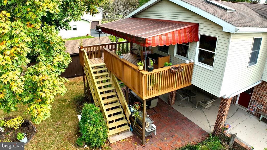 Photo of 127 Pheasant Circle, BARTO, PA 19504 (MLS # PAMC2158900)