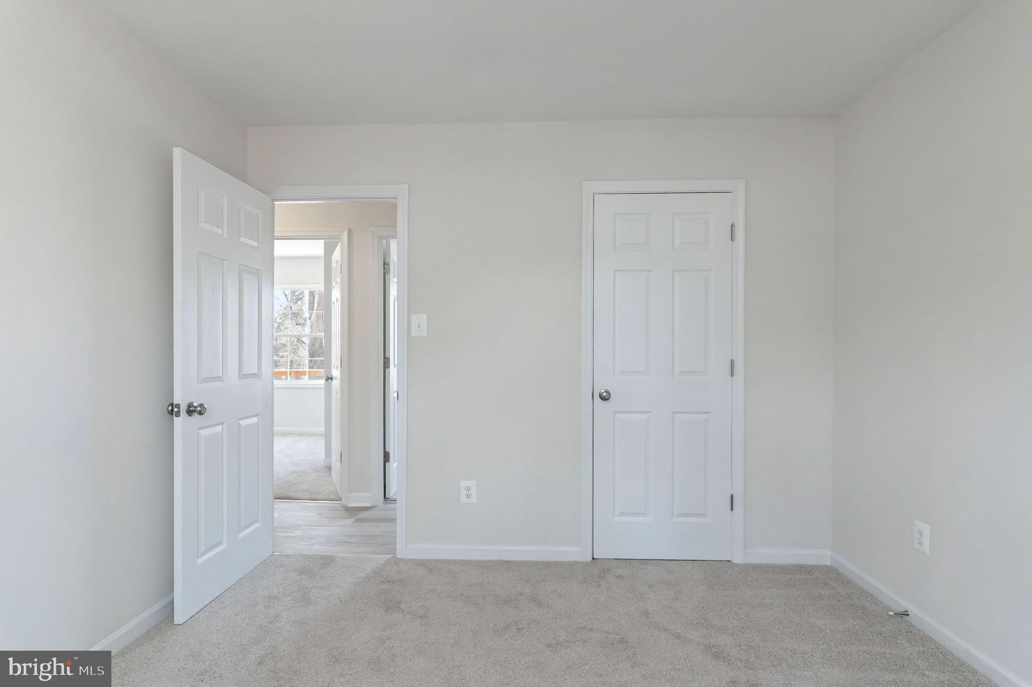 HICKORY RIDGE - Residential