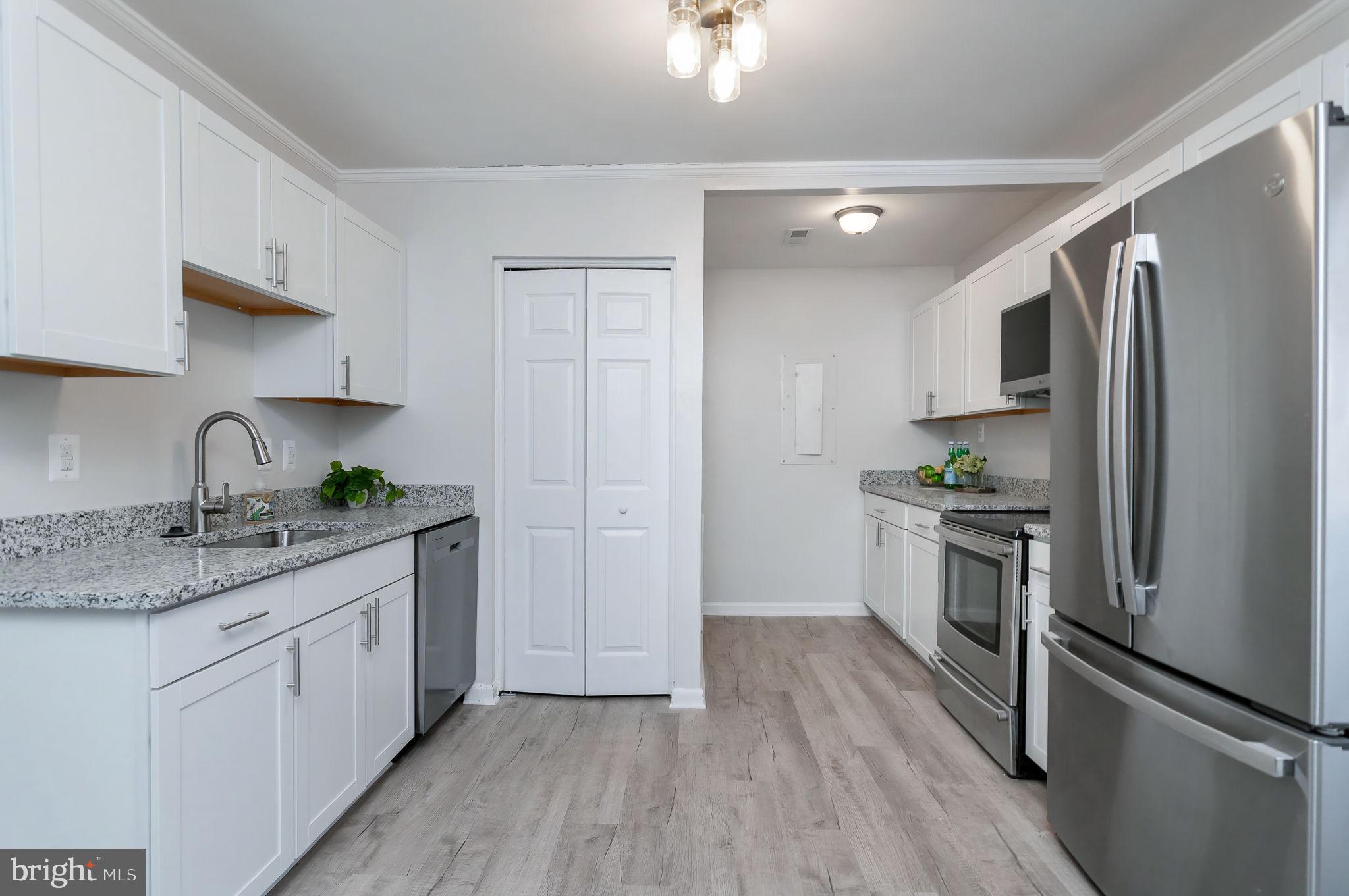 HICKORY RIDGE - Residential