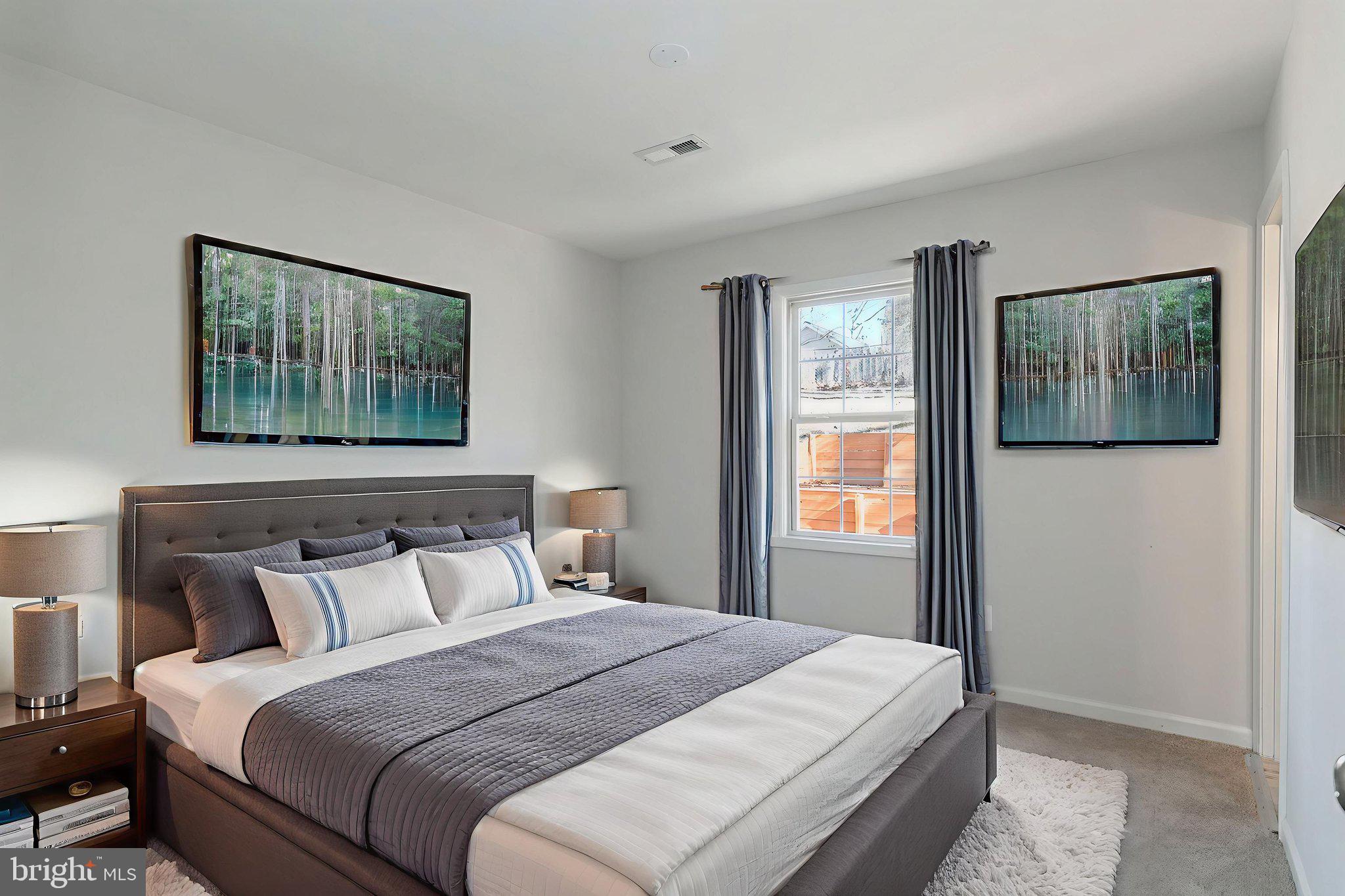 HICKORY RIDGE - Residential