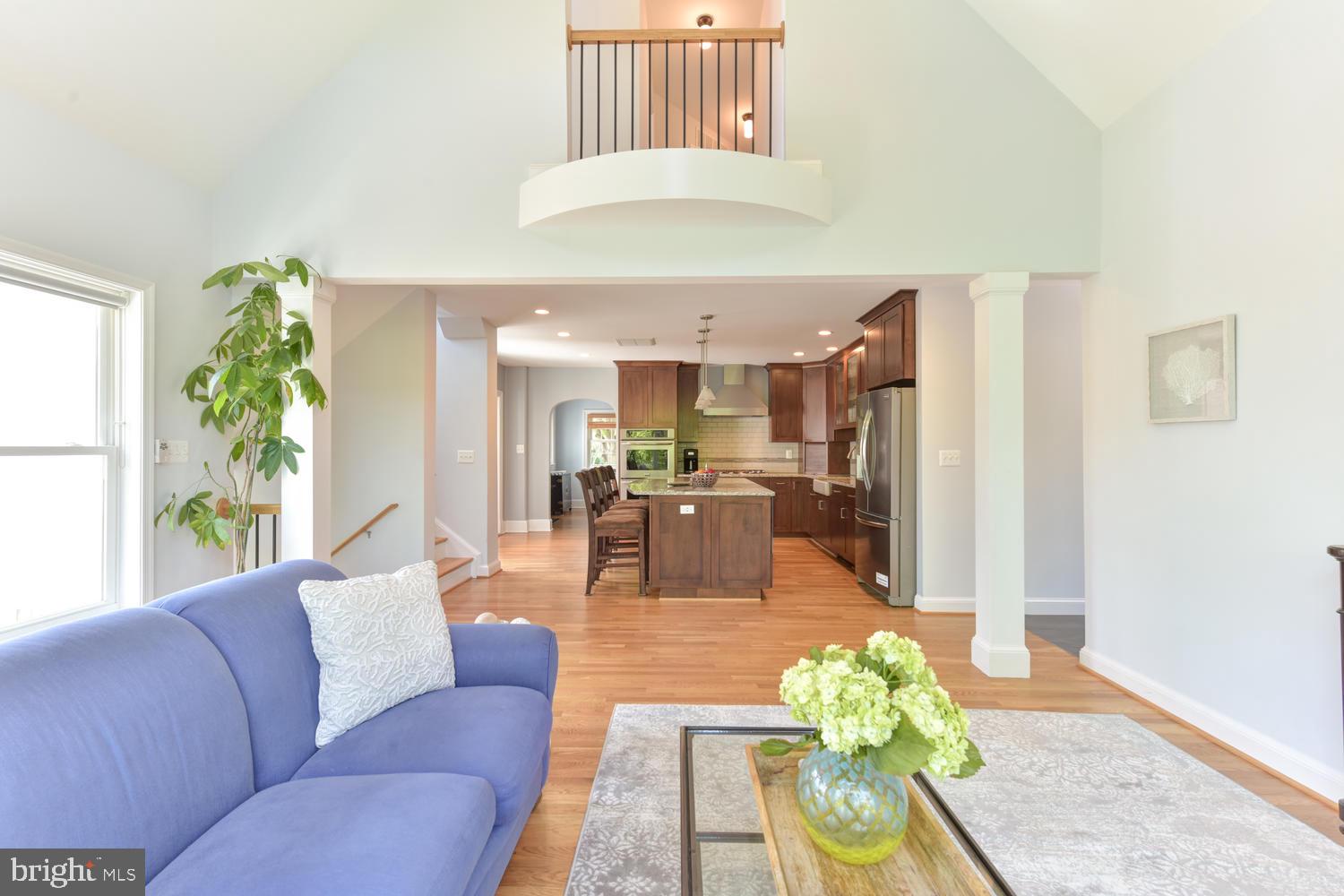 WAVERLY HILLS - Residential