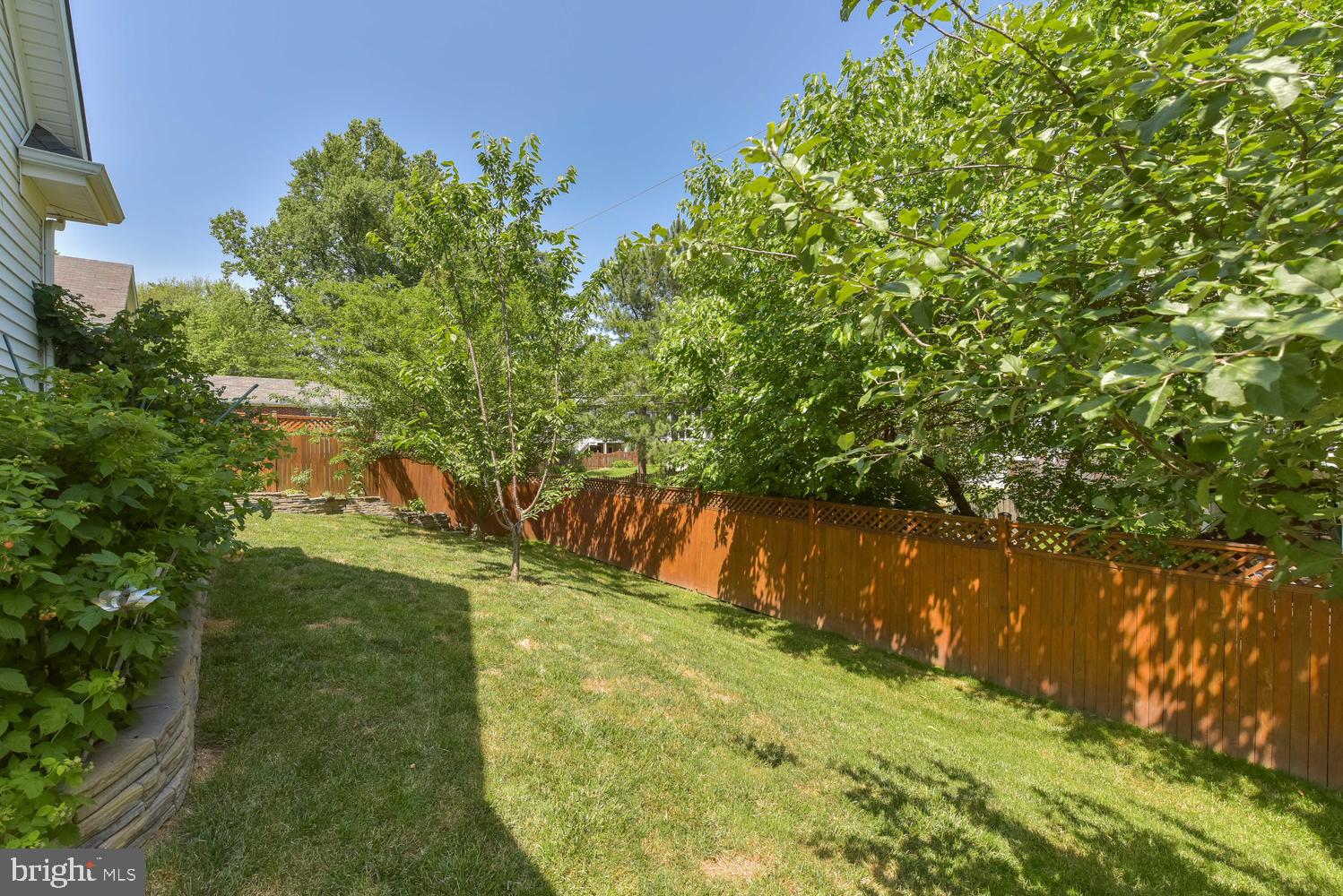 WAVERLY HILLS - Residential