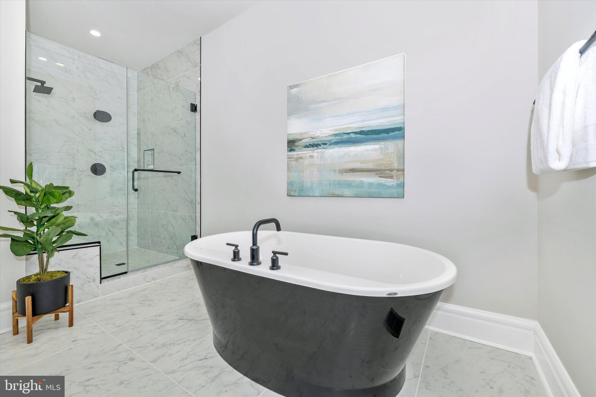 DOWNTOWN FREDERICK - Residential Lease