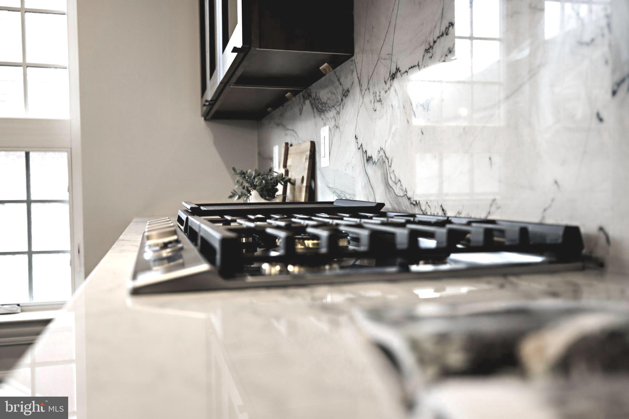 DOWNTOWN FREDERICK - Residential Lease