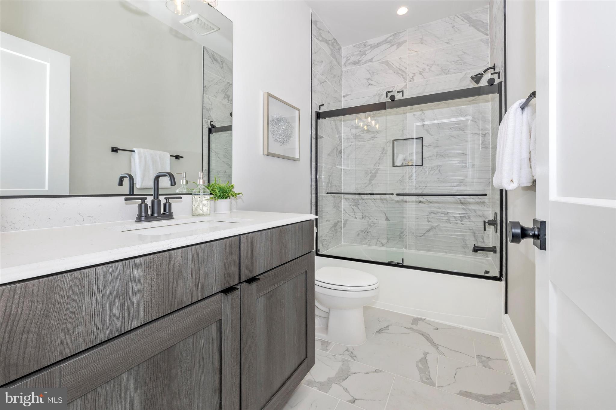 DOWNTOWN FREDERICK - Residential Lease