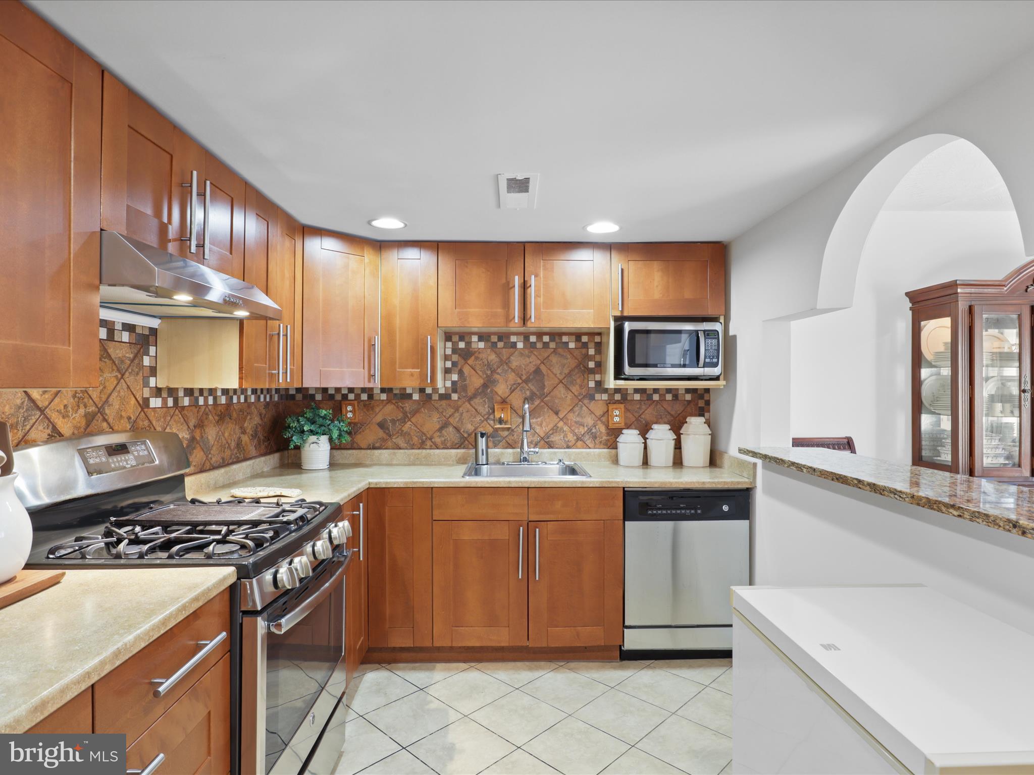 STEVENSON SQUARE - Residential