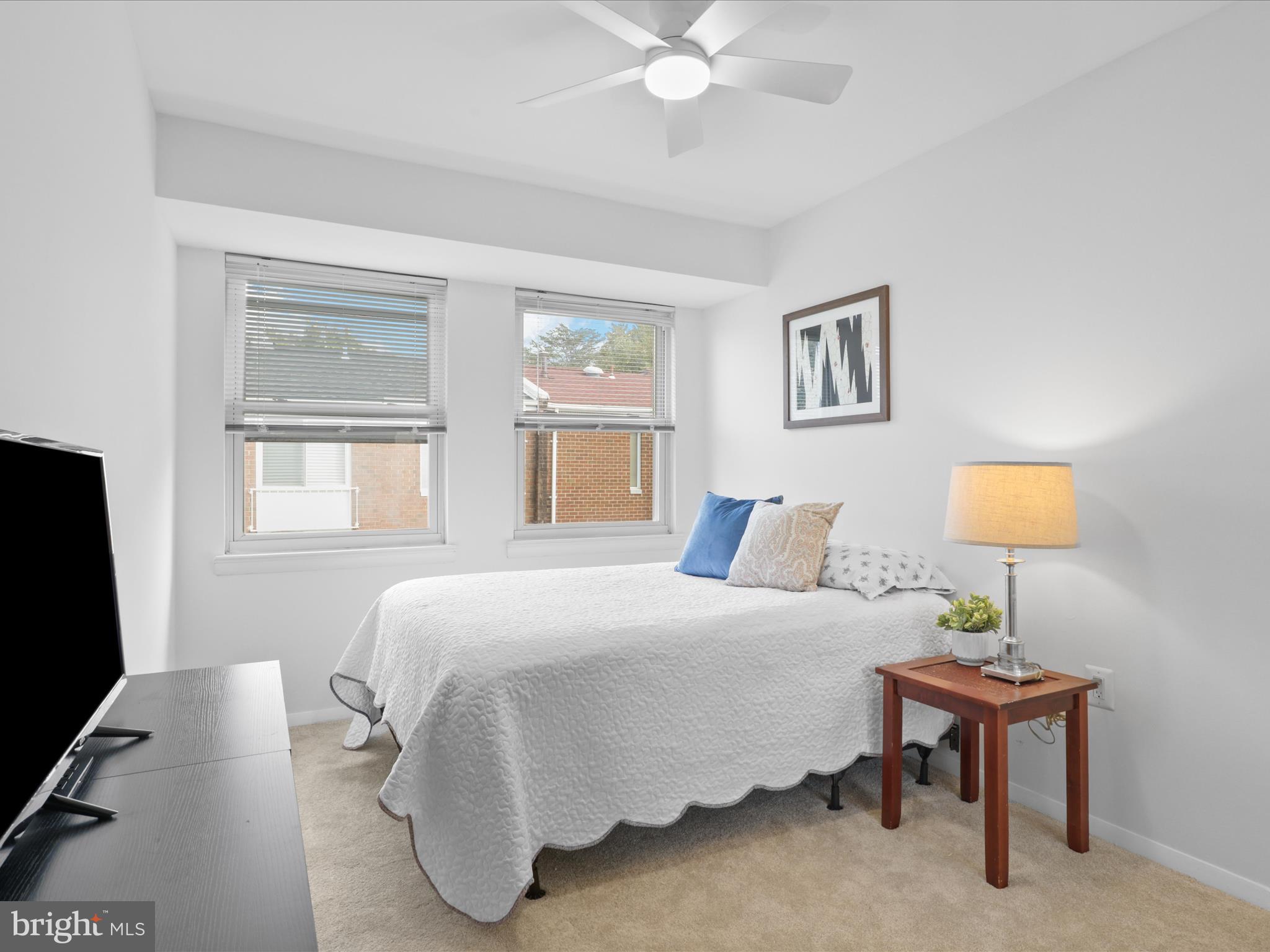 STEVENSON SQUARE - Residential