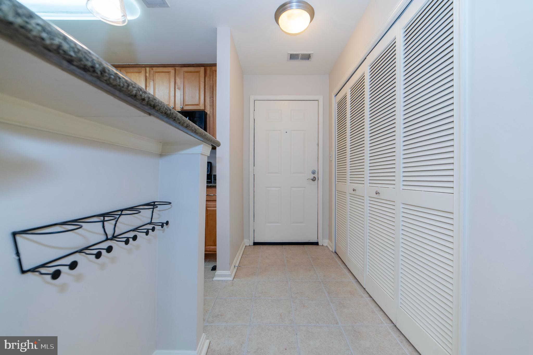 FOUR WINDS AT OAKTON - Residential