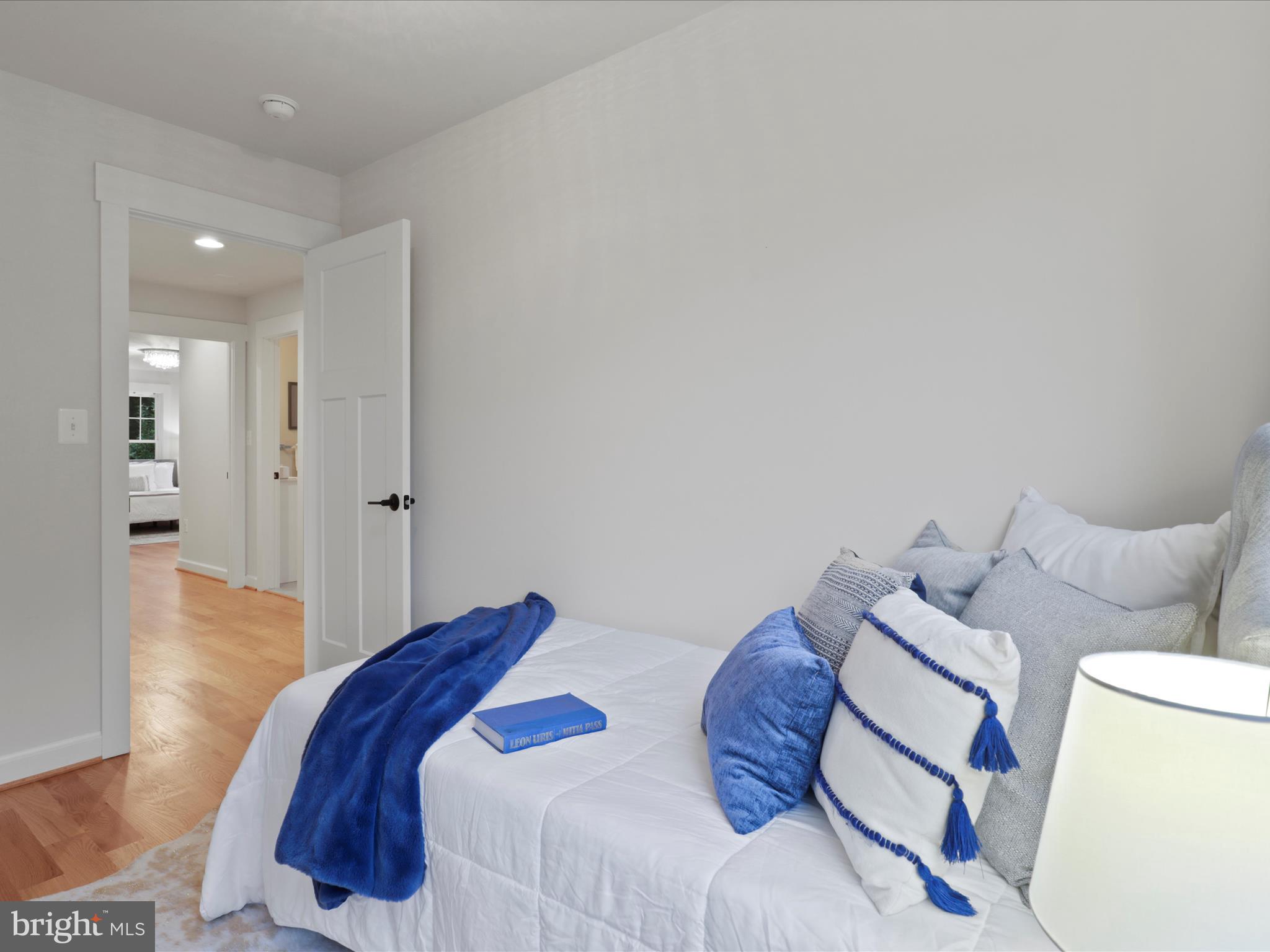 DEL RAY - Residential