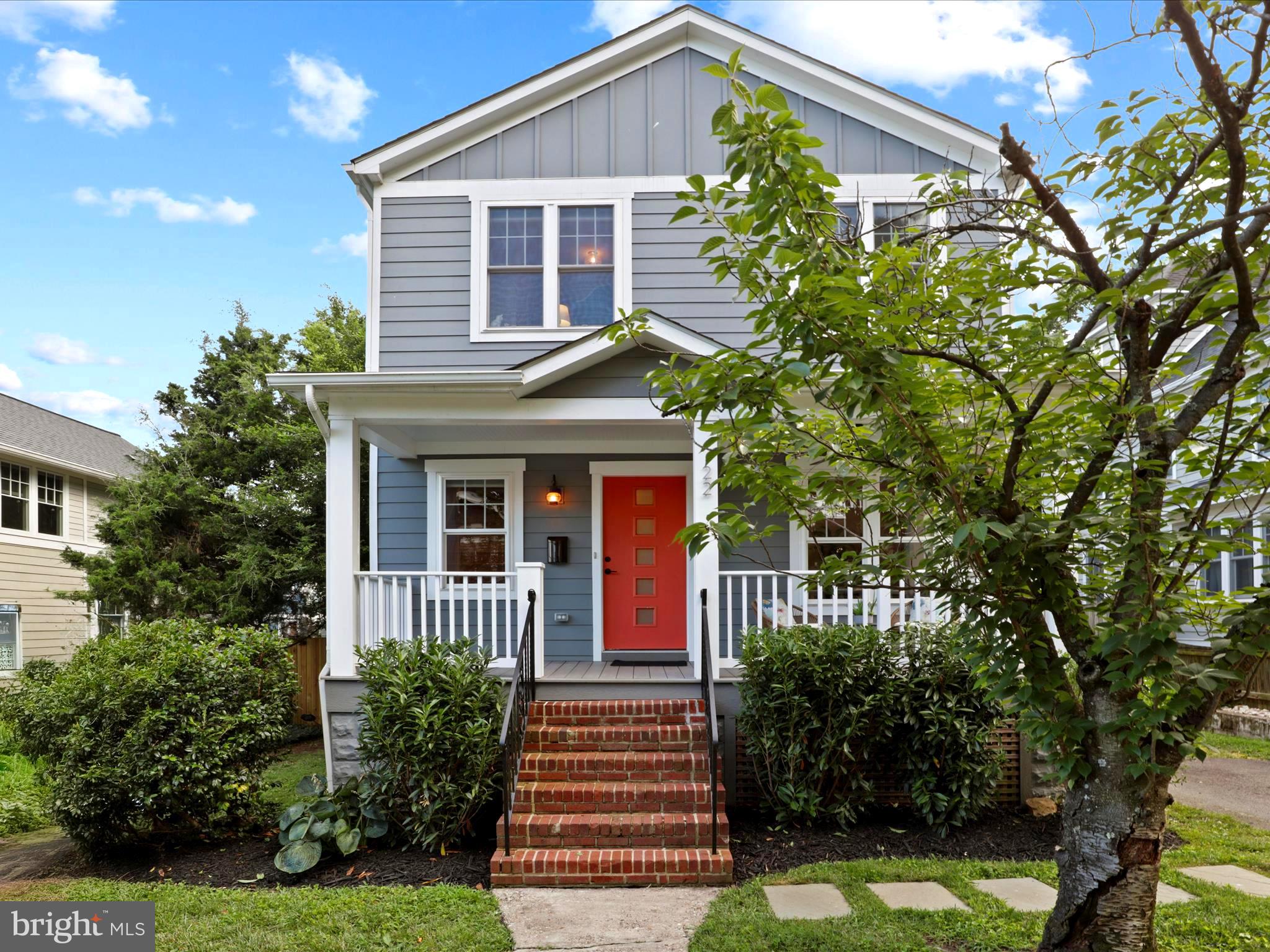 22 W DEL RAY AVENUE