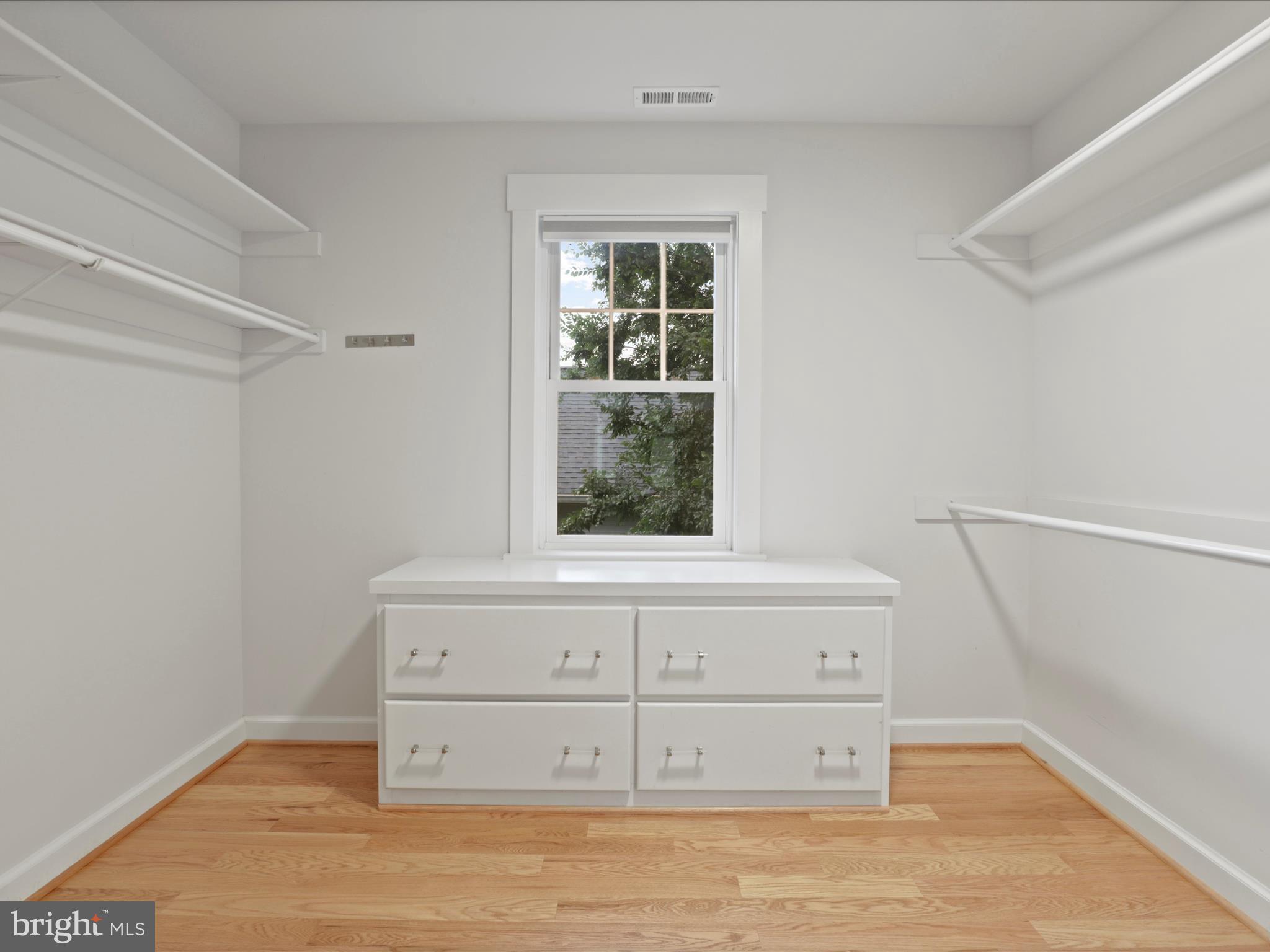 DEL RAY - Residential