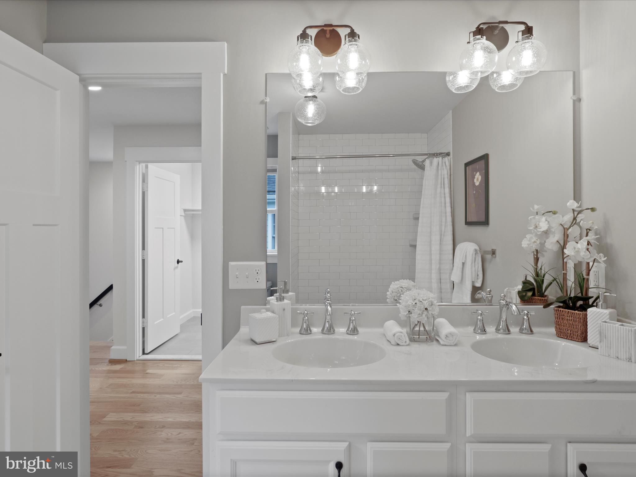 DEL RAY - Residential