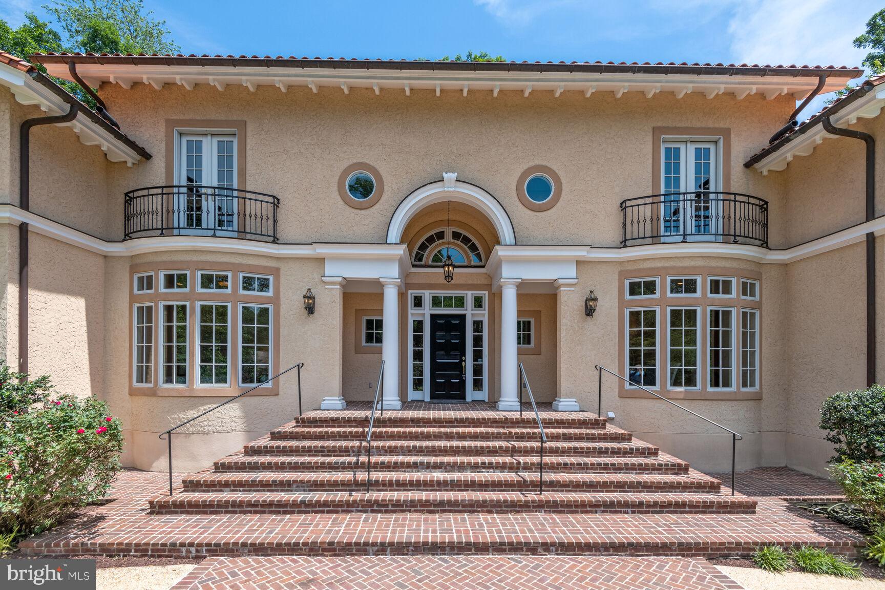 MERRY GO ROUND FARM - Residential