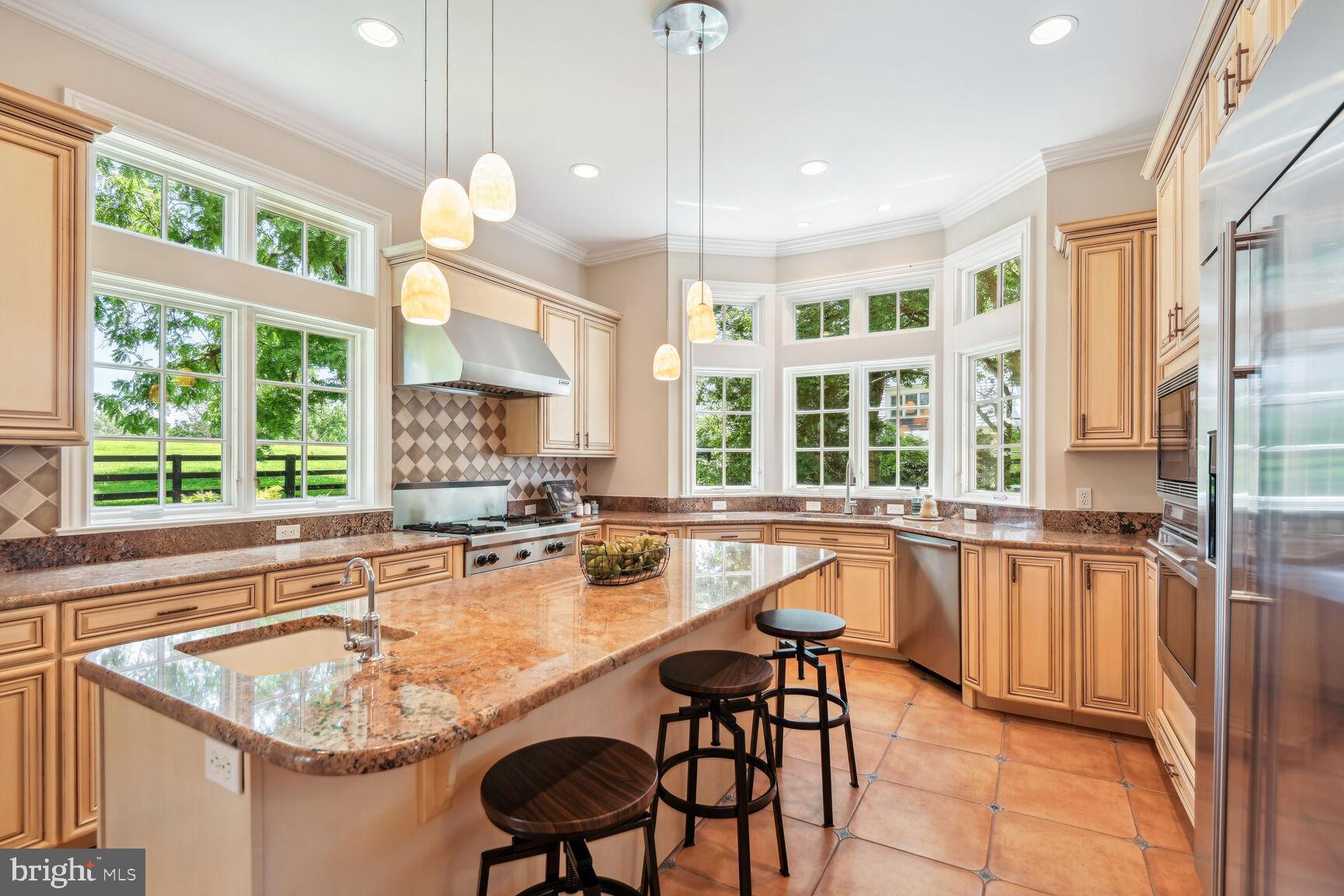 MERRY GO ROUND FARM - Residential