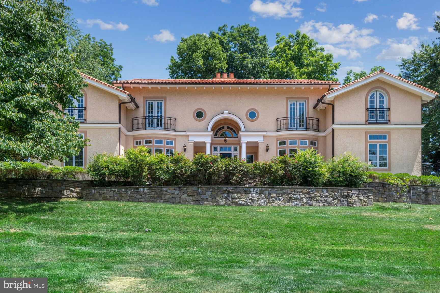 MERRY GO ROUND FARM - Residential