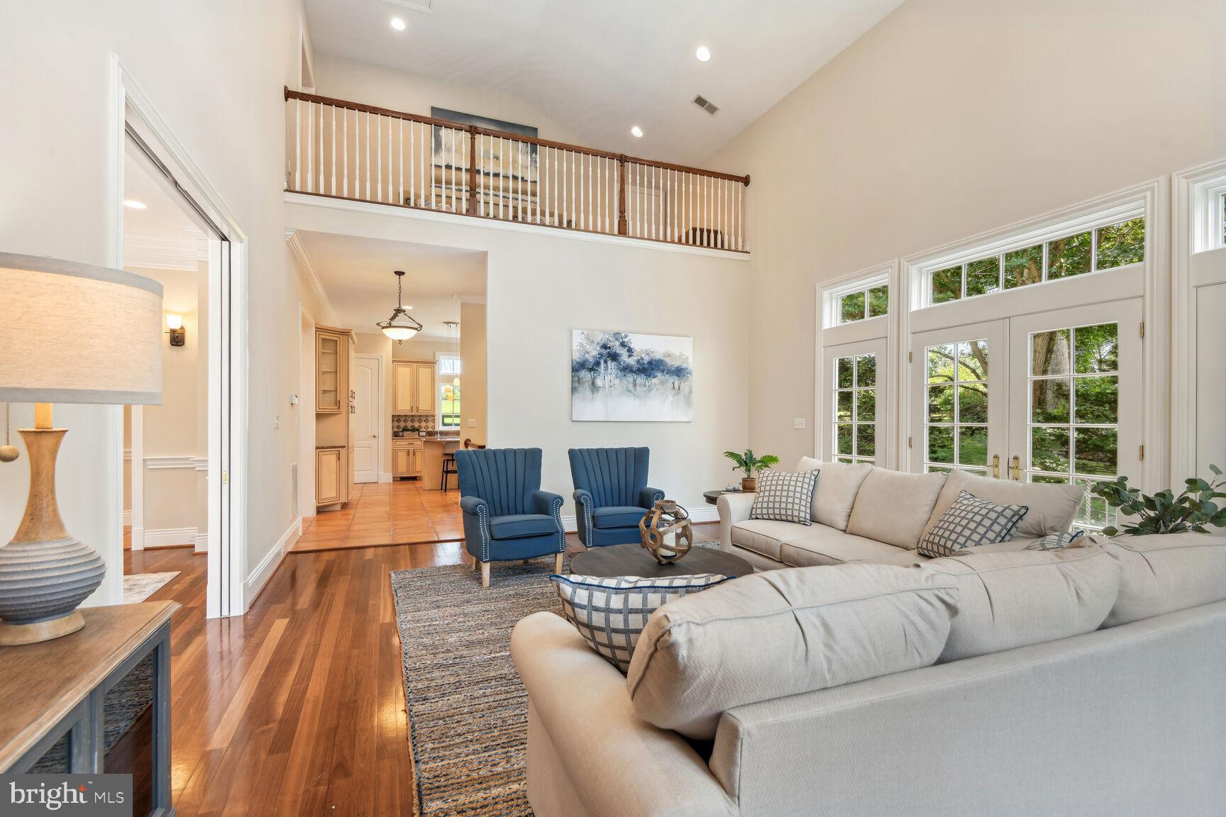 MERRY GO ROUND FARM - Residential