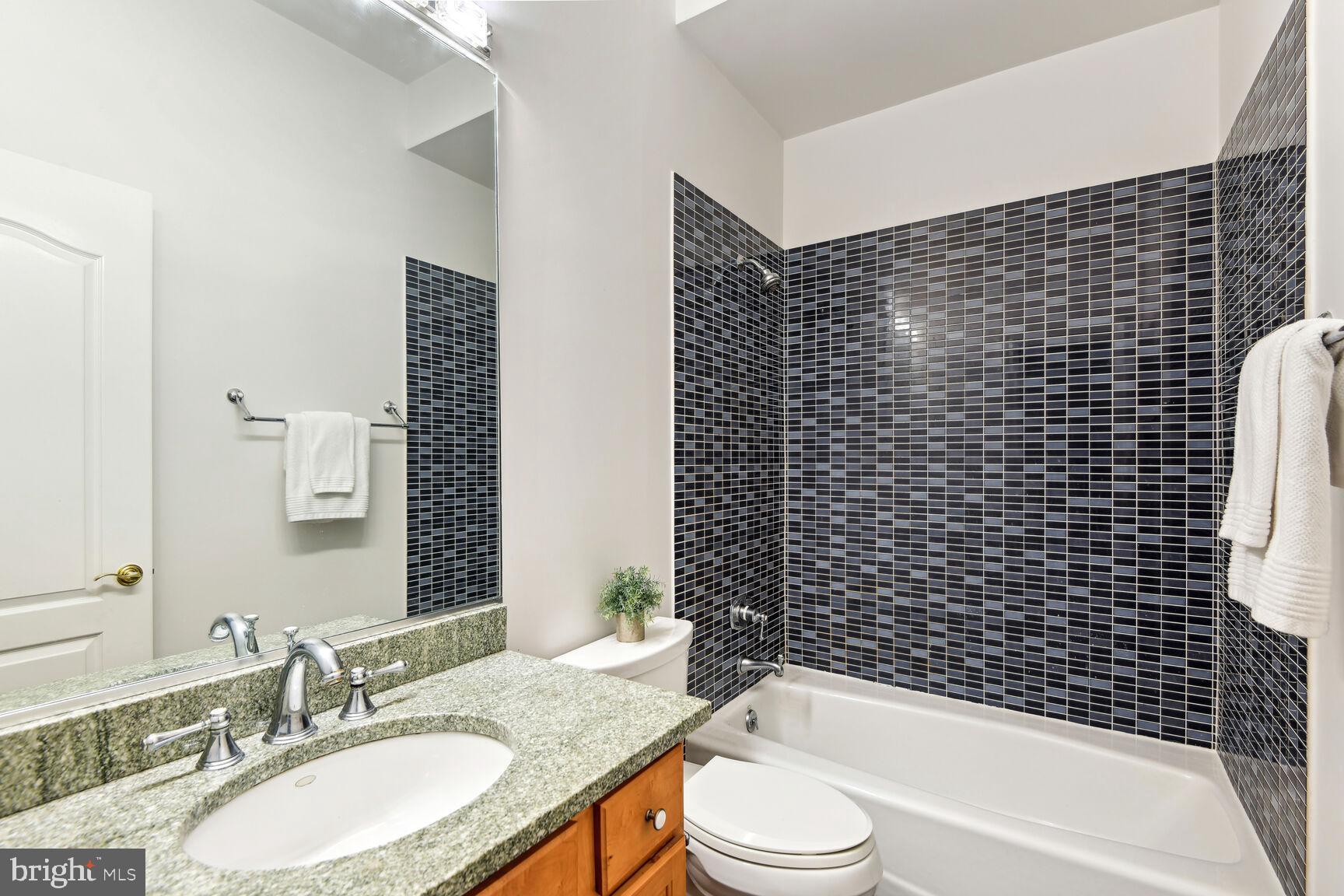 MERRY GO ROUND FARM - Residential