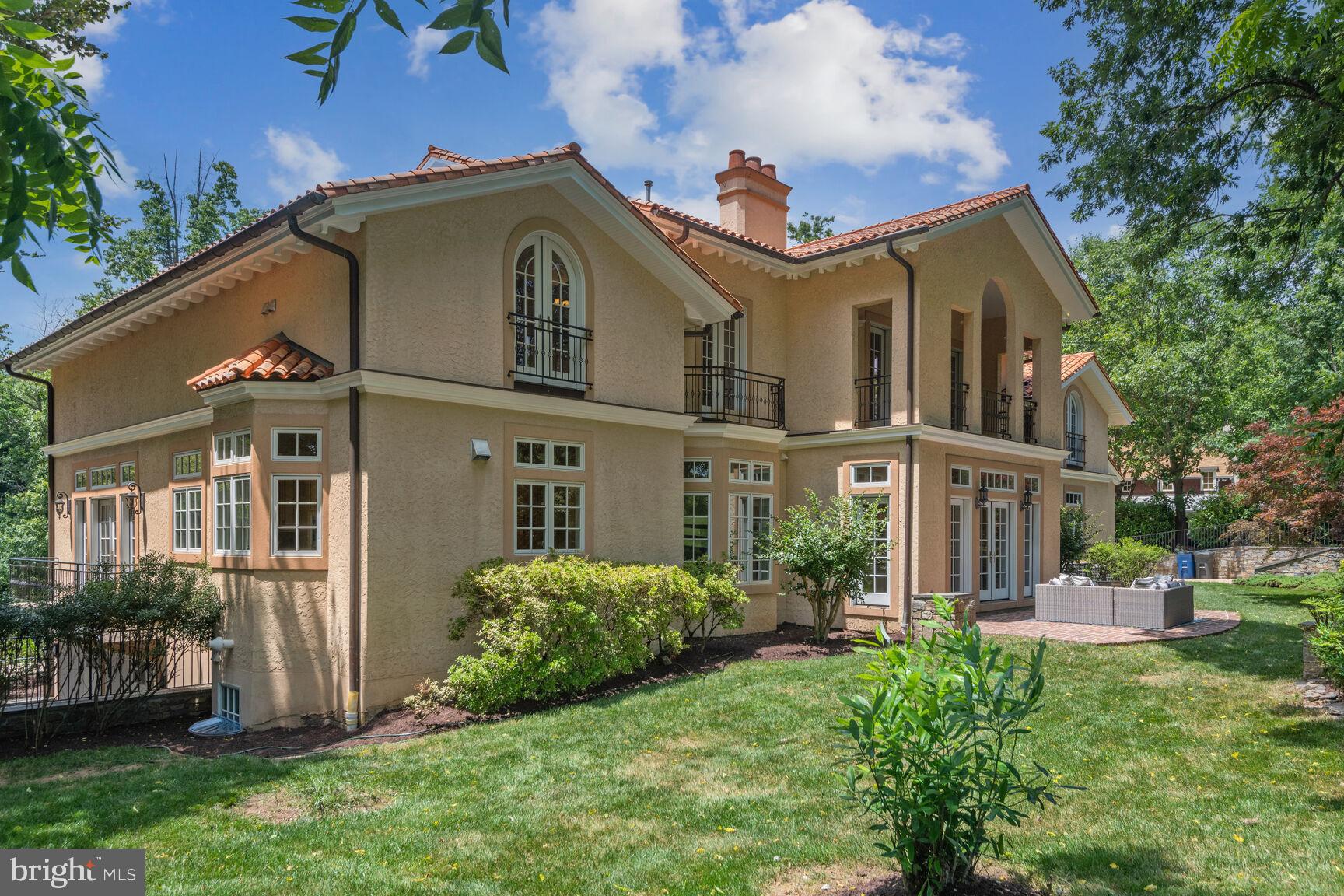 MERRY GO ROUND FARM - Residential