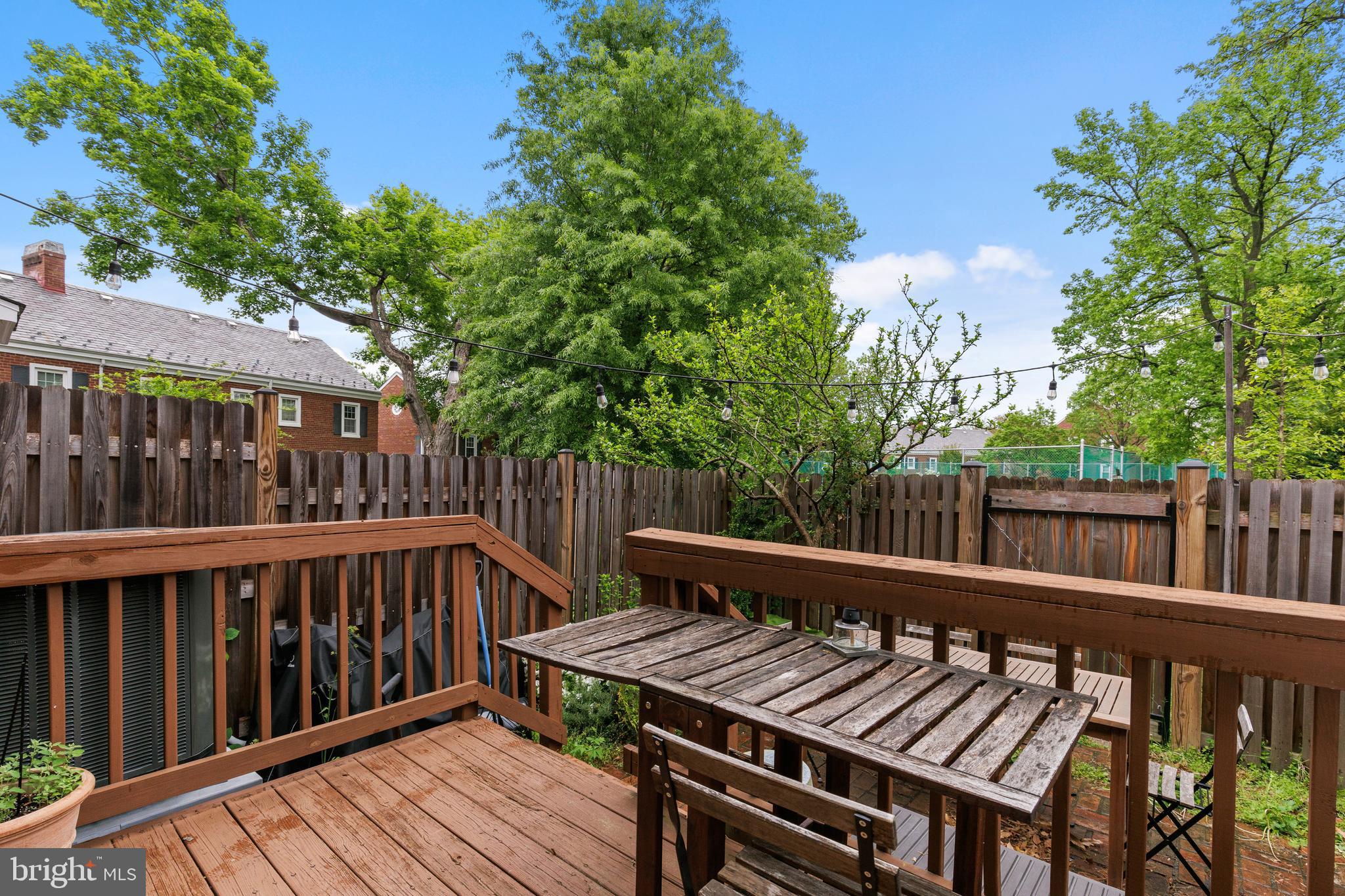 FAIRLINGTON VILLAGES - Residential Lease