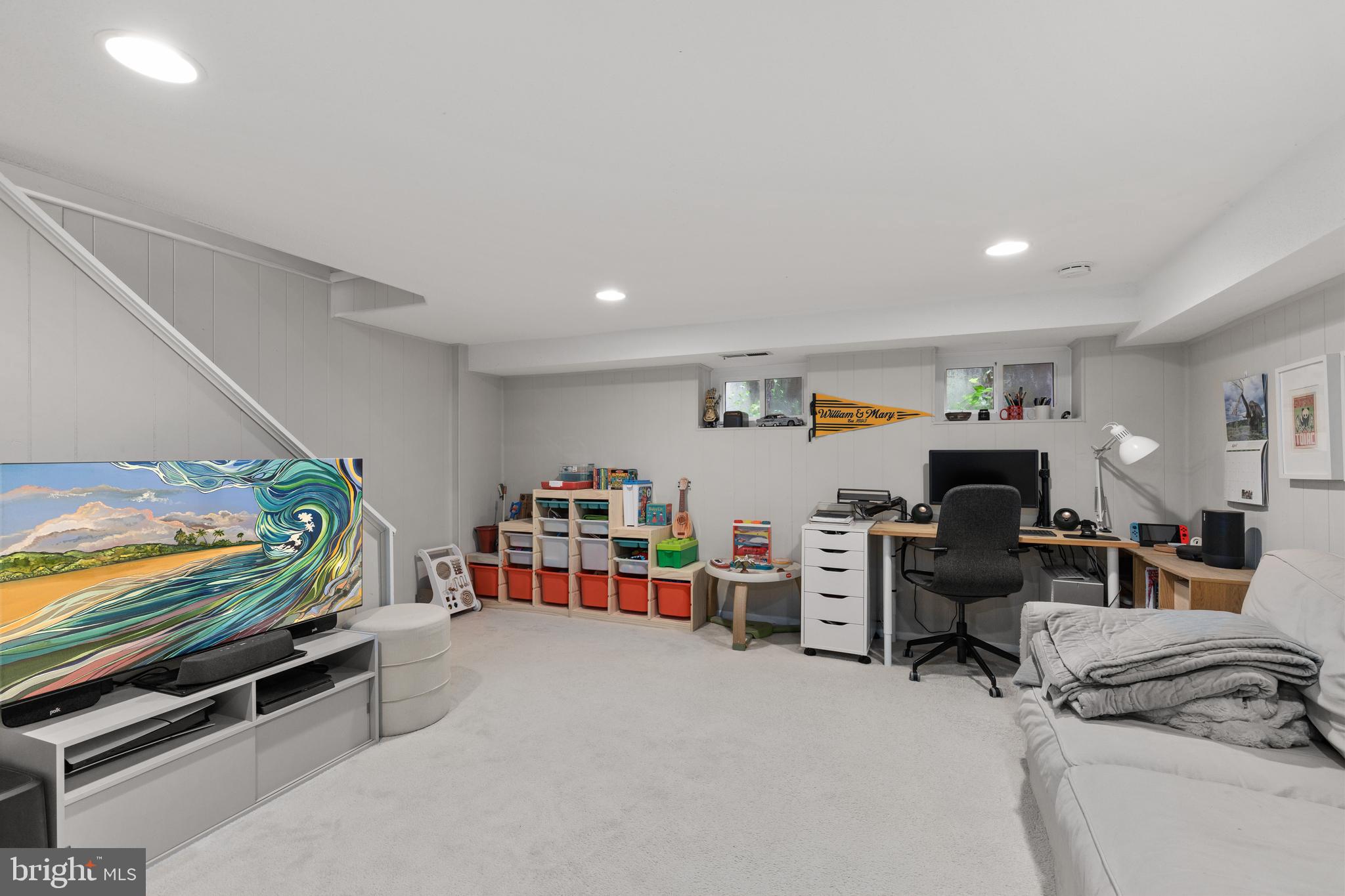 FAIRLINGTON VILLAGES - Residential Lease