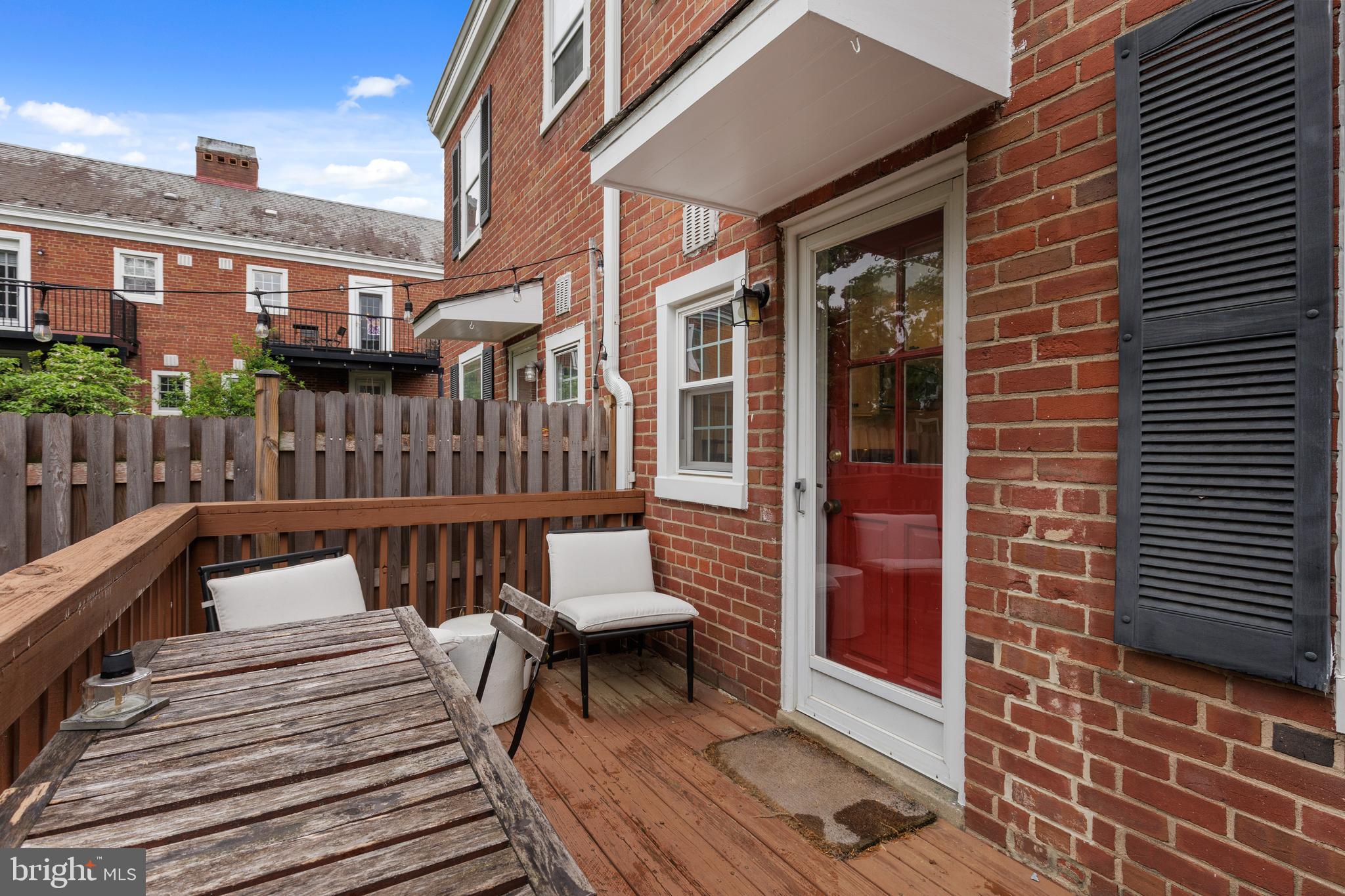 FAIRLINGTON VILLAGES - Residential Lease