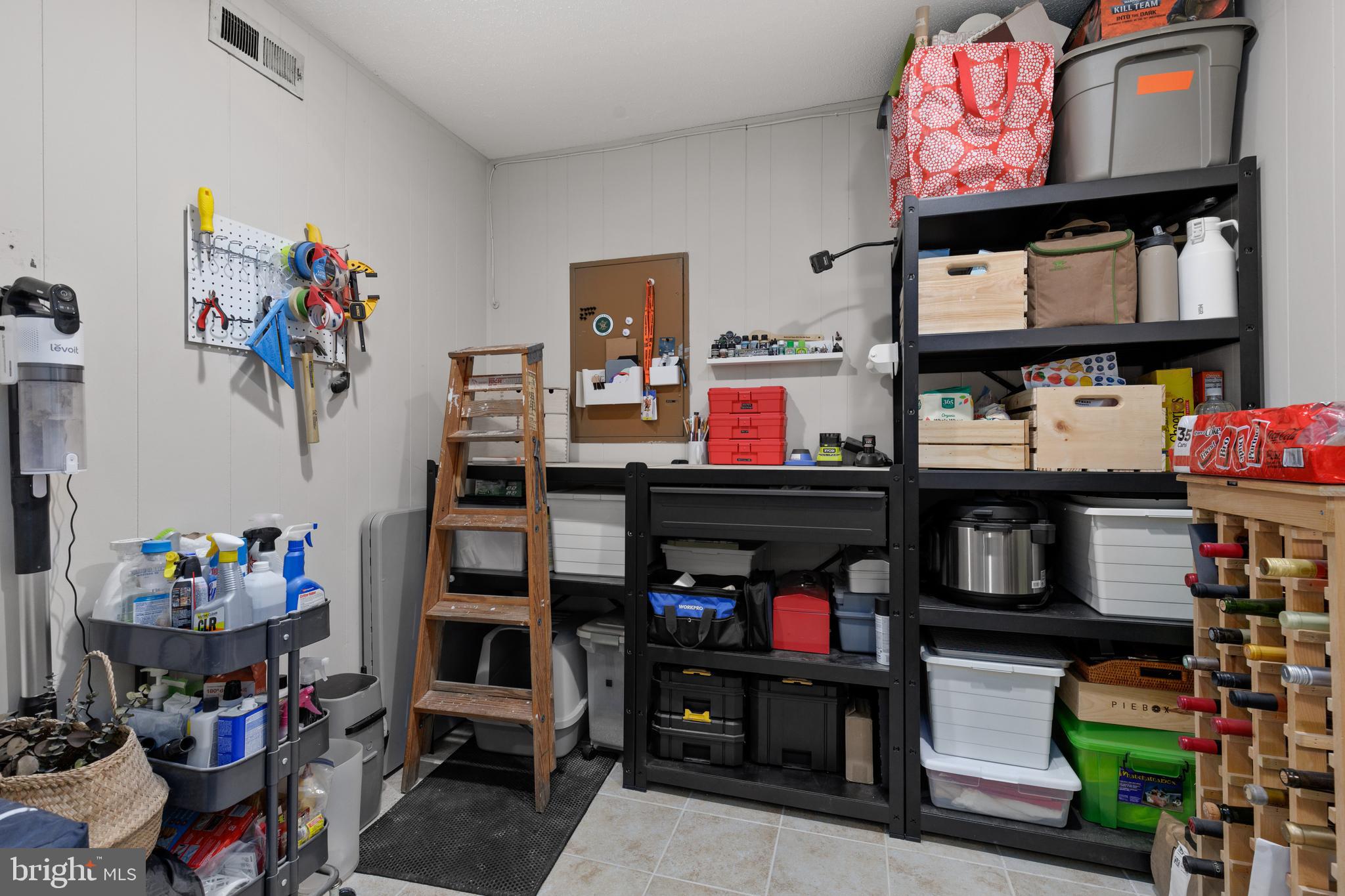 FAIRLINGTON VILLAGES - Residential Lease