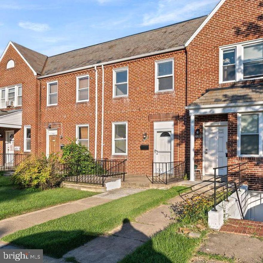 NEAT AS A PIN!!  VERY WELL MAINTAINED AND NICELY APPOINTED 3 BEDROOM ALL BRICK TOWNHOME BEING OFFERED FOR SALE!   THIS HOME HAS BEEN FRESHLY PAINTED THROUGHOUT (NEUTRAL COLORS),  HAS 9' CEILINGS,  FULLY REFINISHED HARDWOOD FLOORS.  THE FIRST FLOOR FEATURES A LIVING ROOM, FORMAL DINING ROOM AND KITCHEN,  ALL ROOMS ARE SPACIOUS AND FEATURE 9' CEILINGS. THE 2ND FLOOR FEATURES 3 GENEROUSLY SIZED BEDROOMS AND A FULL BATHROOM WITH A SKYLIGHT.  THE LOWER LEVEL FEATURES A HUGE FAMILY ROOM,  A HALF BATH AND STORAGE AND UTILITY ROOMS.  THE CEILINGS AND LIGHTING IN THE LOWER LEVEL ARE ALL BRAND NEW!  THE LOWER LEVEL HAS BOTH FRONT AND REAR ENTRANCES!  MOST WINDOWS ARE REPLACEMENT TYPE, BRAND NEW FRONT DOOR AND FRONT STORM DOOR.  GAS HEAT,  UPDATED ELECTRIC - CUTLER-HAMMER  CIRCUIT BREAKER PANEL,  FRONT AND BACK PORCHES,  WALK-OUT FROM THE LOWER LEVEL TO THE BACK YARD THAT FEATURES A CLEAN, DETACHED SINGLE CAR BRICK GARAGE WITH SIDE SERVICE DOOR!  RELAX ON EITHER THE FRONT PORCH OR THE COVERED BACK PORCH!  THIS ONE WILL NOT DISAPPOINT!  THE BUYER RECEIVES A 0NE (1) YEAR CINCH HOME WARRANTY AT SETTLEMENT!     *** THIS PROPERTY HAS OR-1 ZONING!  IN ADDITION TO USE AS A SINGLE FAMILY RESIDENCE, THIS PROPERTY OFFERS NUMEROUS POSSIBILITIES FOR BUSINESS/OFFICE USE (DOCTOR, LAWYER OR SERVICES OFFICE).  COULD BE A BUSINESS AND LIVING QUARTERS SITUATION AS THE LOWER LEVEL HAS BOTH FRONT AND REAR SEPARATE ENTRANCES!