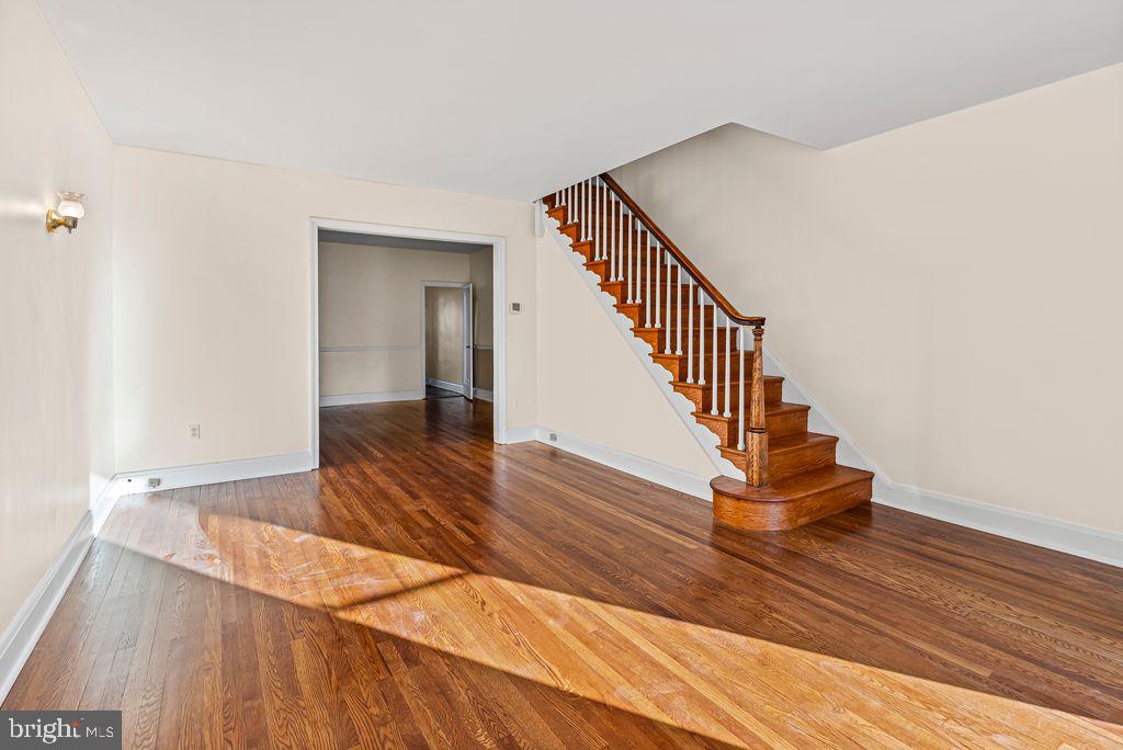 PARKVILLE - Residential