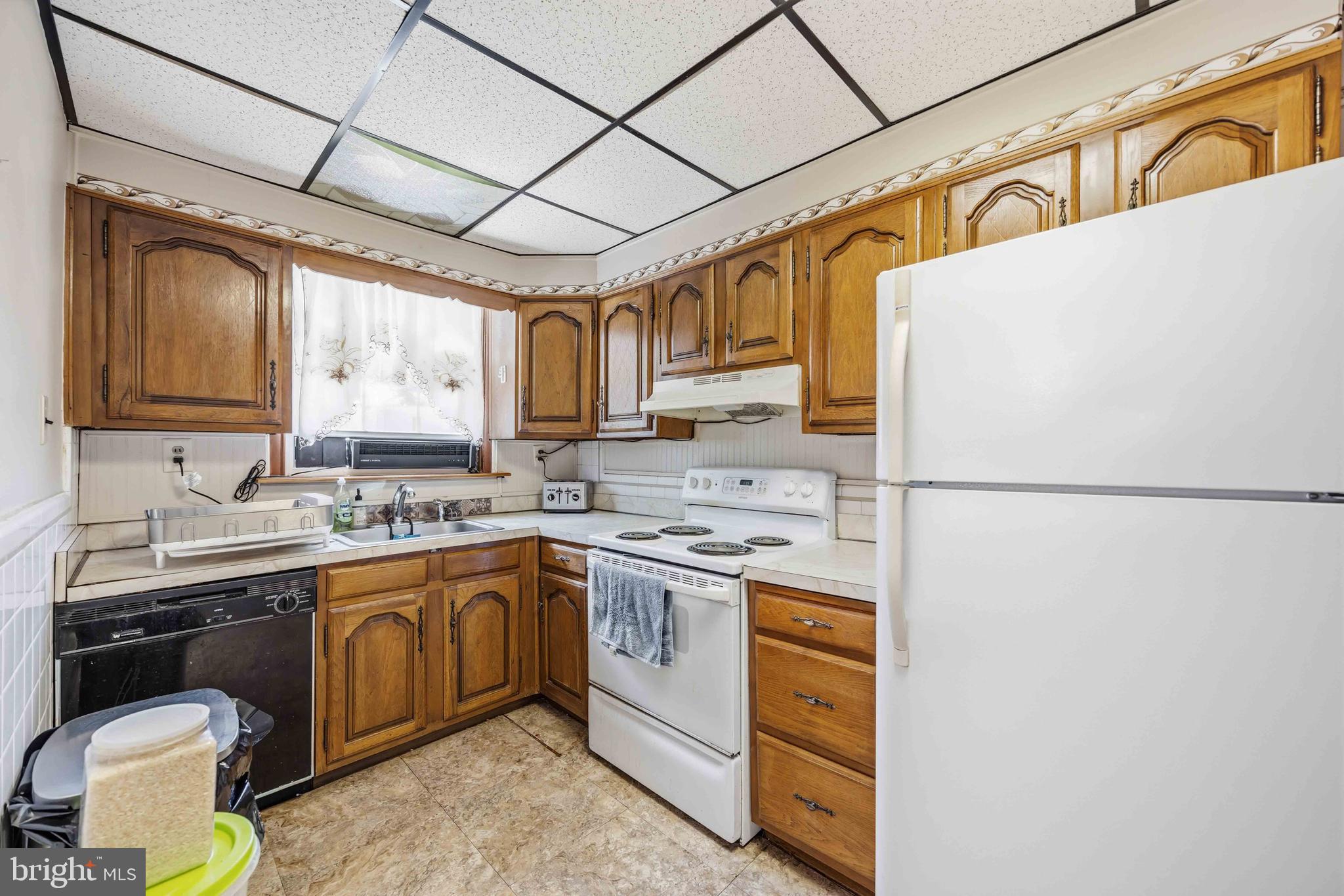 DREXEL HILL - Residential