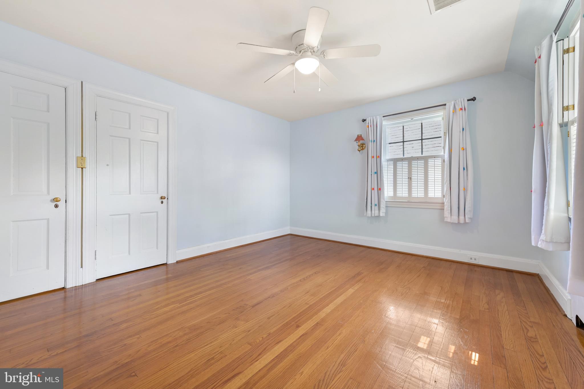 ORIGINAL NORTHWOOD - Residential